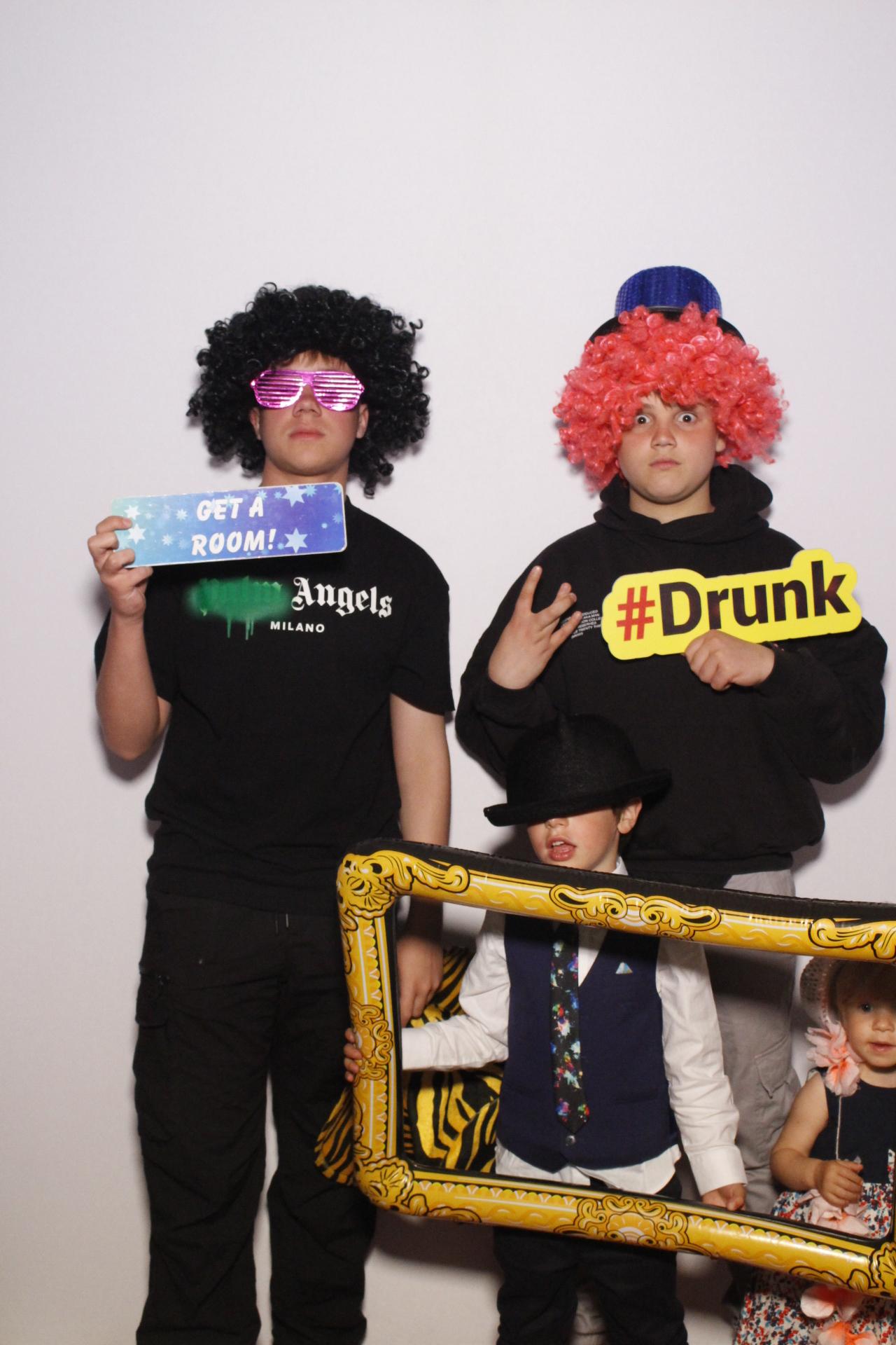 Louisa's 41st Birthday  | View more photos from the event at gallery.myphotoboothexperience.co.uk/u/MyPhotoBoothExperienceLtd/Louisas-41st-Birthday