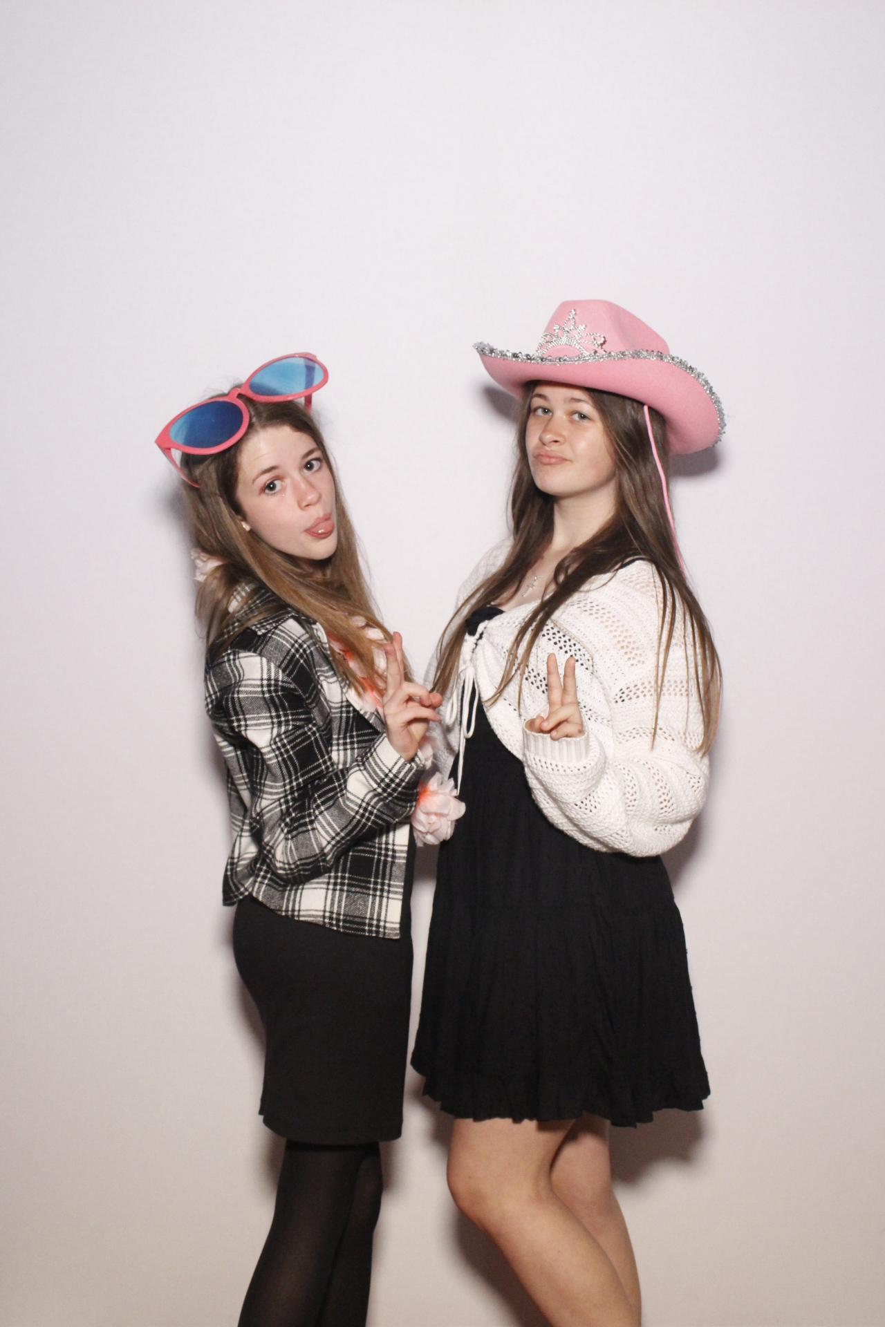 Louisa's 41st Birthday  | View more photos from the event at gallery.myphotoboothexperience.co.uk/u/MyPhotoBoothExperienceLtd/Louisas-41st-Birthday
