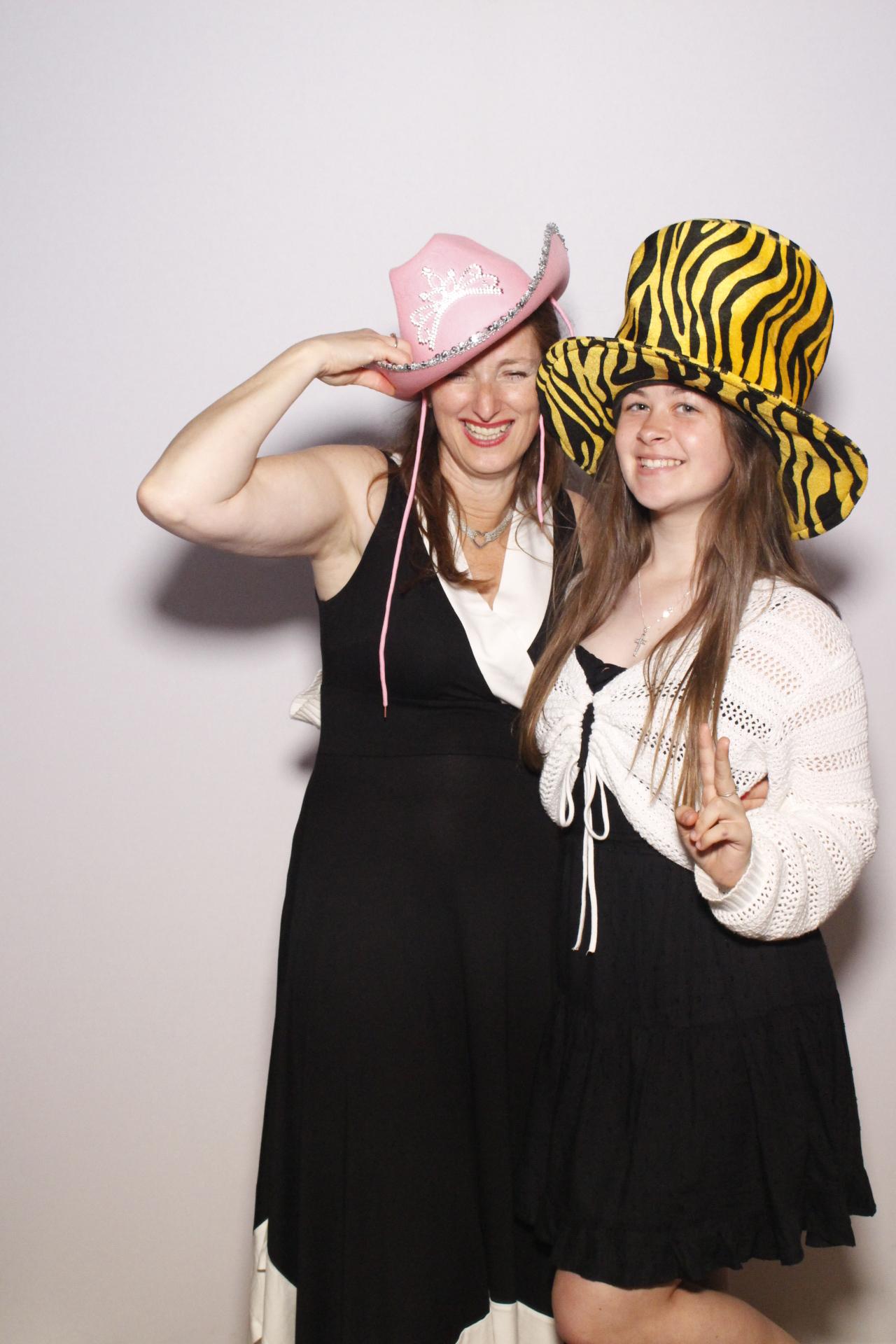 Louisa's 41st Birthday  | View more photos from the event at gallery.myphotoboothexperience.co.uk/u/MyPhotoBoothExperienceLtd/Louisas-41st-Birthday