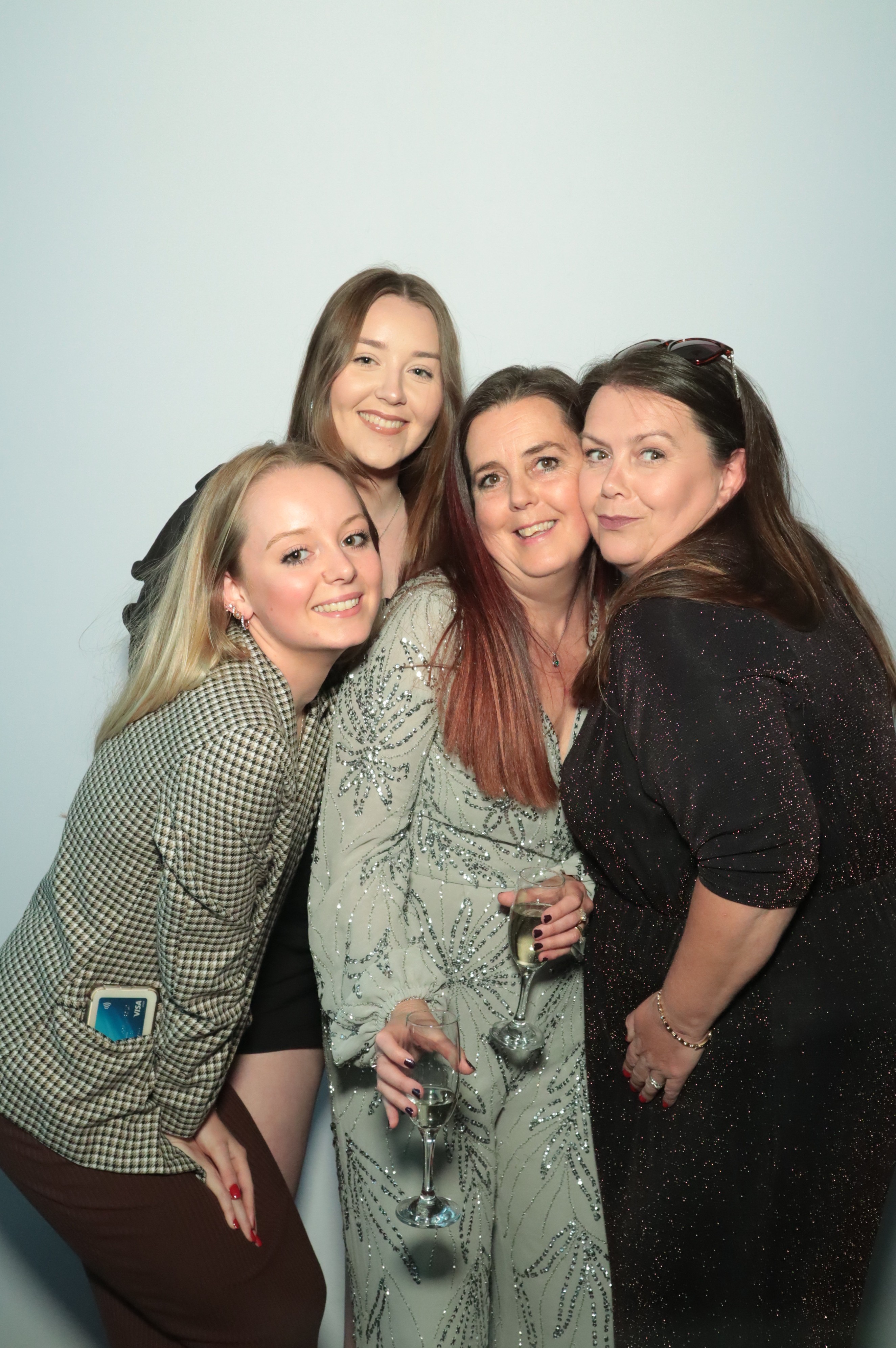 Louise's 50th Birthday | View more photos from the event at gallery.myphotoboothexperience.co.uk/u/MyPhotoBoothExperienceLtd/Louises-50th-Birthday