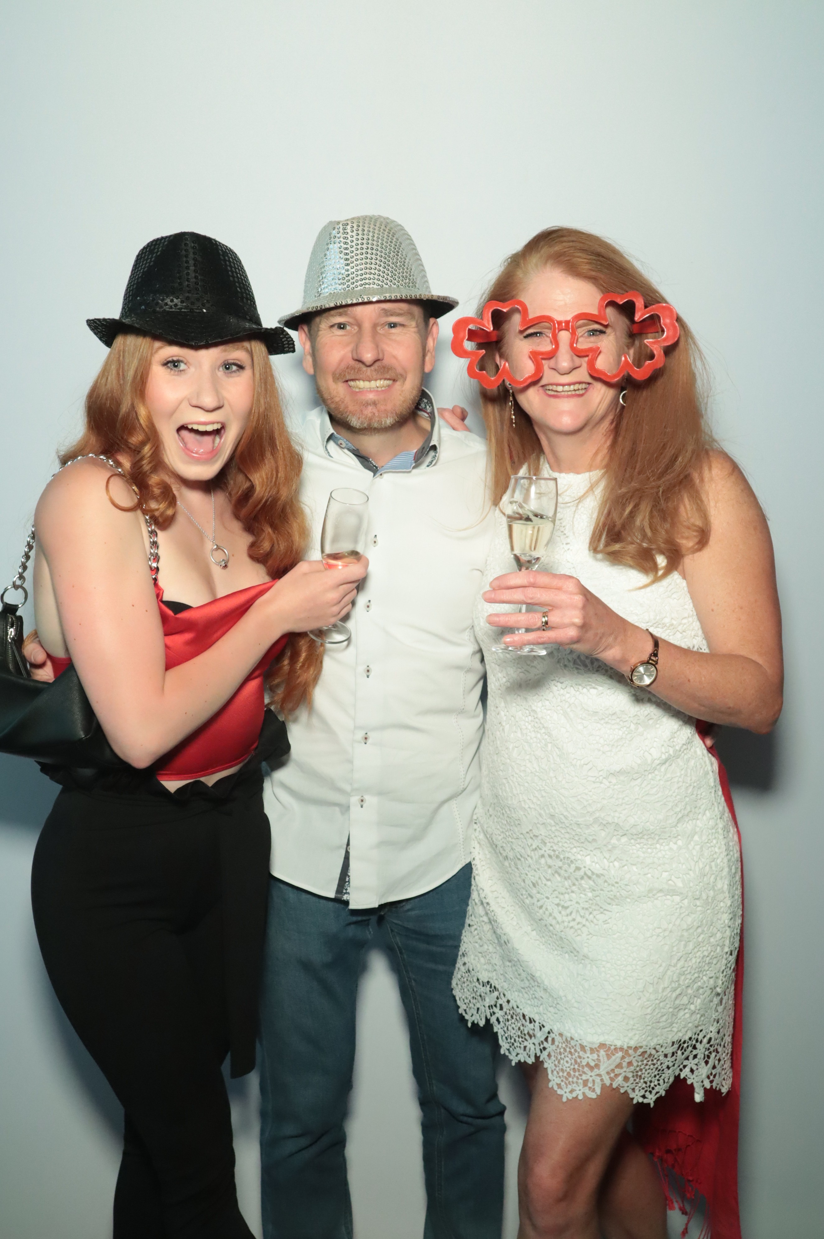 Louise's 50th Birthday | View more photos from the event at gallery.myphotoboothexperience.co.uk/u/MyPhotoBoothExperienceLtd/Louises-50th-Birthday