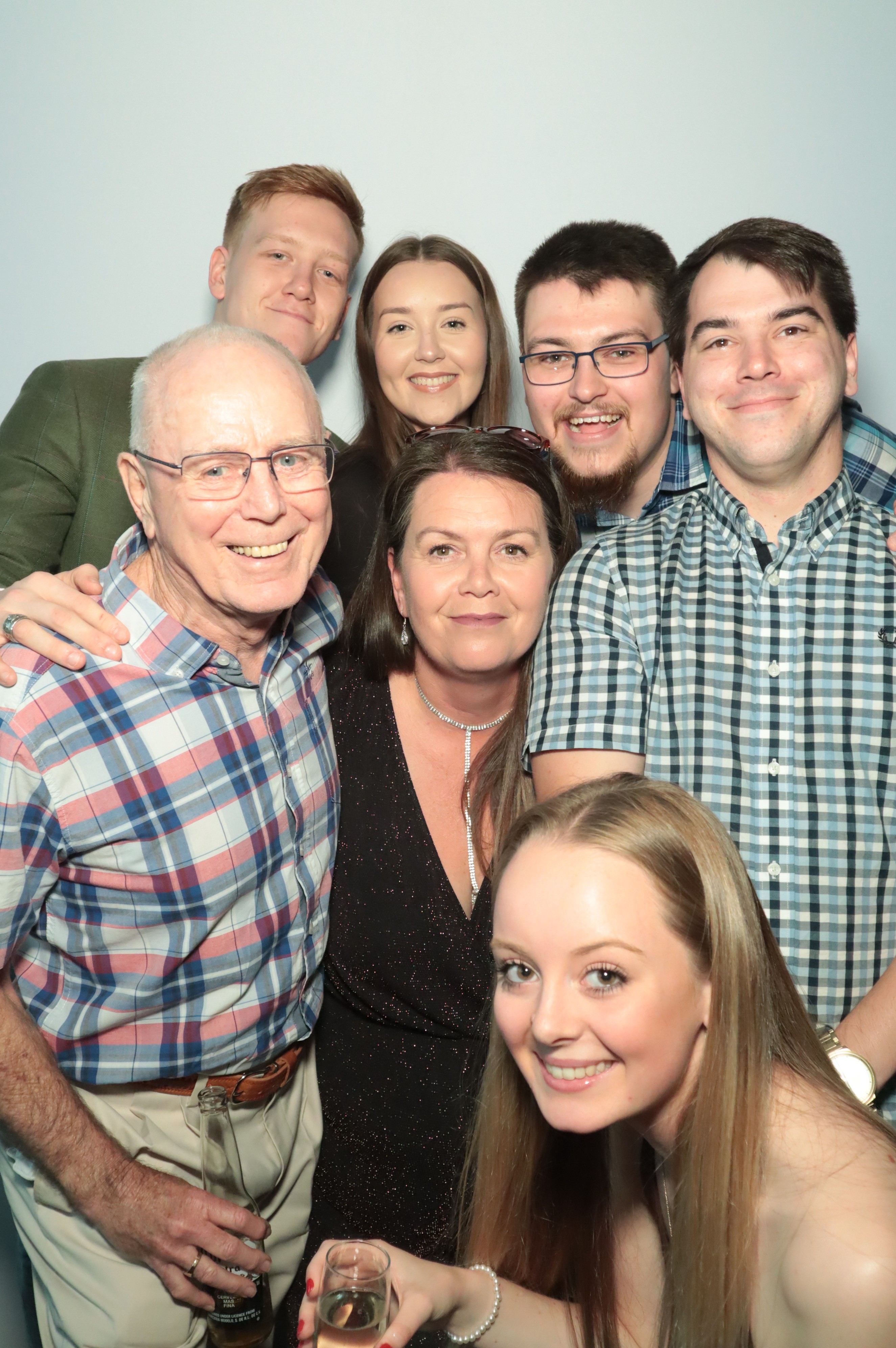 Louise's 50th Birthday | View more photos from the event at gallery.myphotoboothexperience.co.uk/u/MyPhotoBoothExperienceLtd/Louises-50th-Birthday