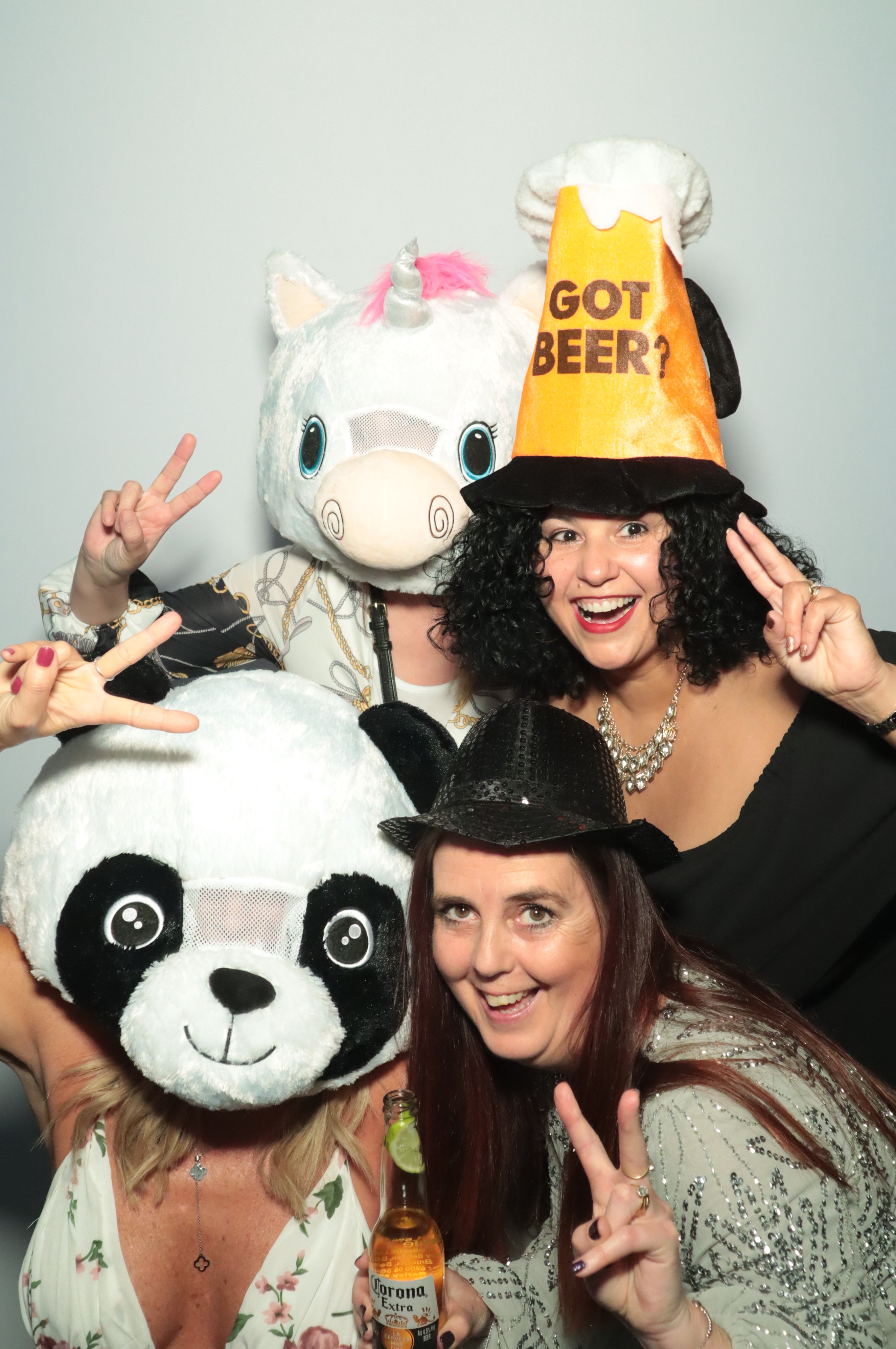 Louise's 50th Birthday | View more photos from the event at gallery.myphotoboothexperience.co.uk/u/MyPhotoBoothExperienceLtd/Louises-50th-Birthday