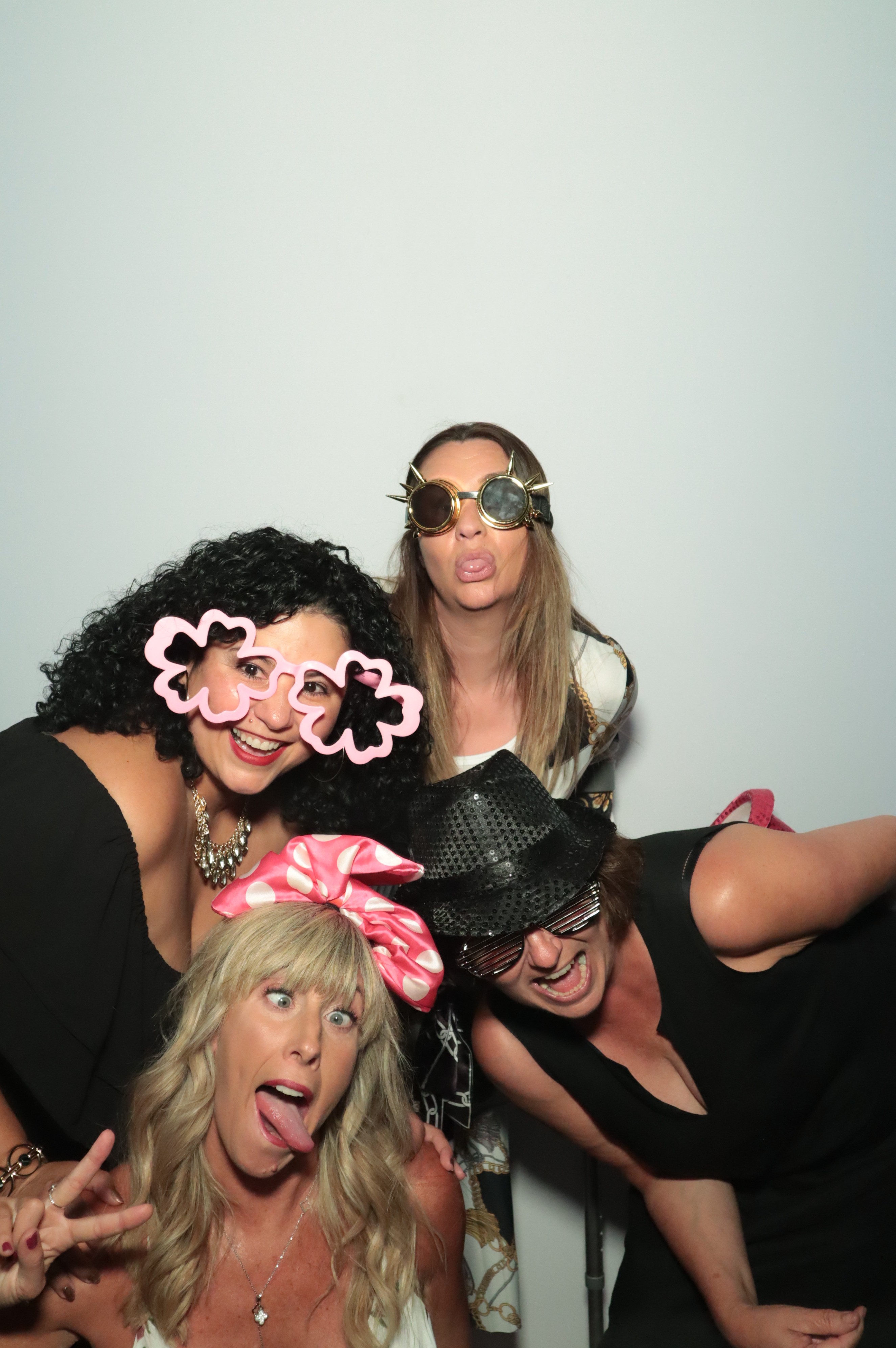 Louise's 50th Birthday | View more photos from the event at gallery.myphotoboothexperience.co.uk/u/MyPhotoBoothExperienceLtd/Louises-50th-Birthday