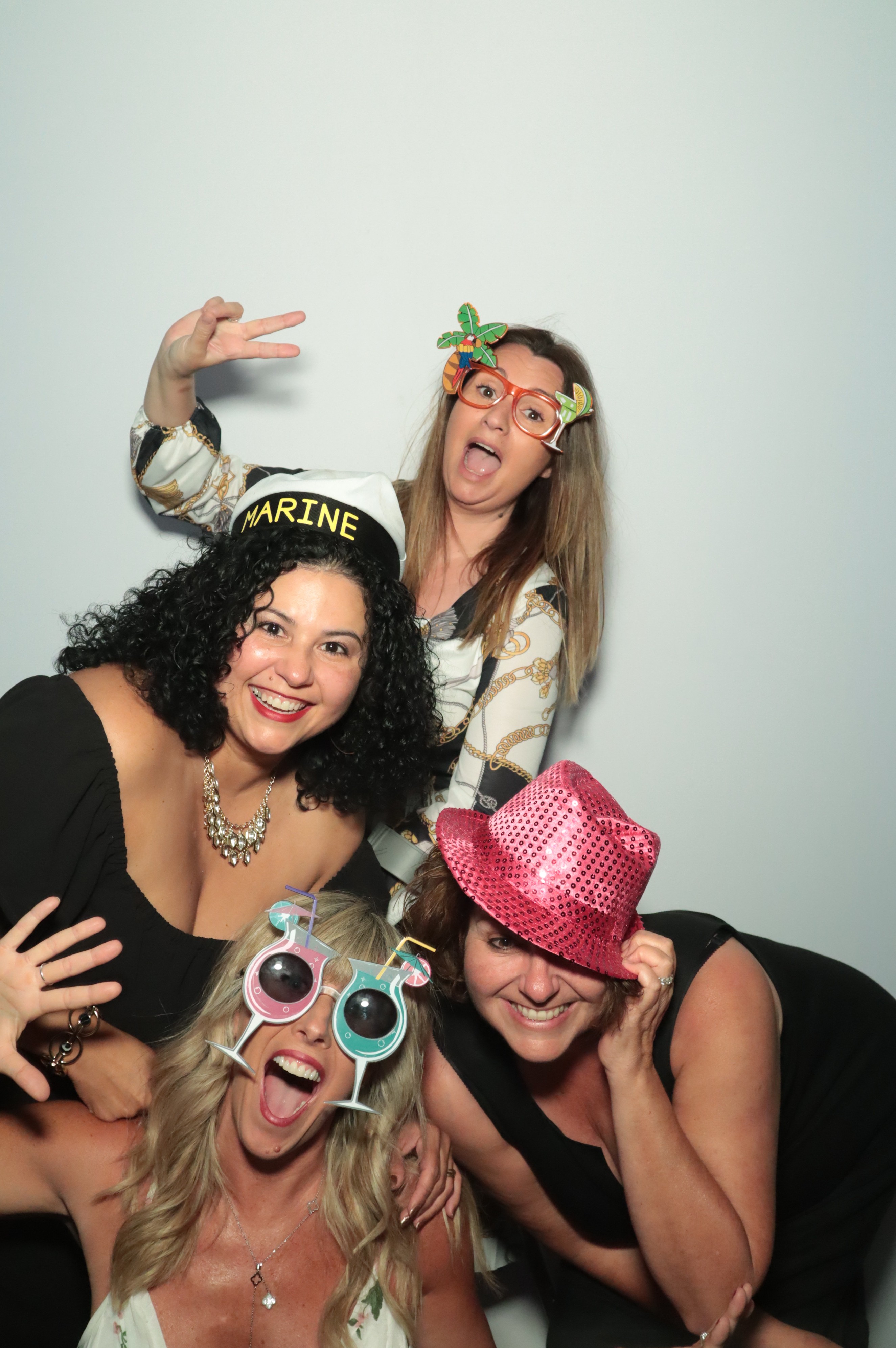 Louise's 50th Birthday | View more photos from the event at gallery.myphotoboothexperience.co.uk/u/MyPhotoBoothExperienceLtd/Louises-50th-Birthday