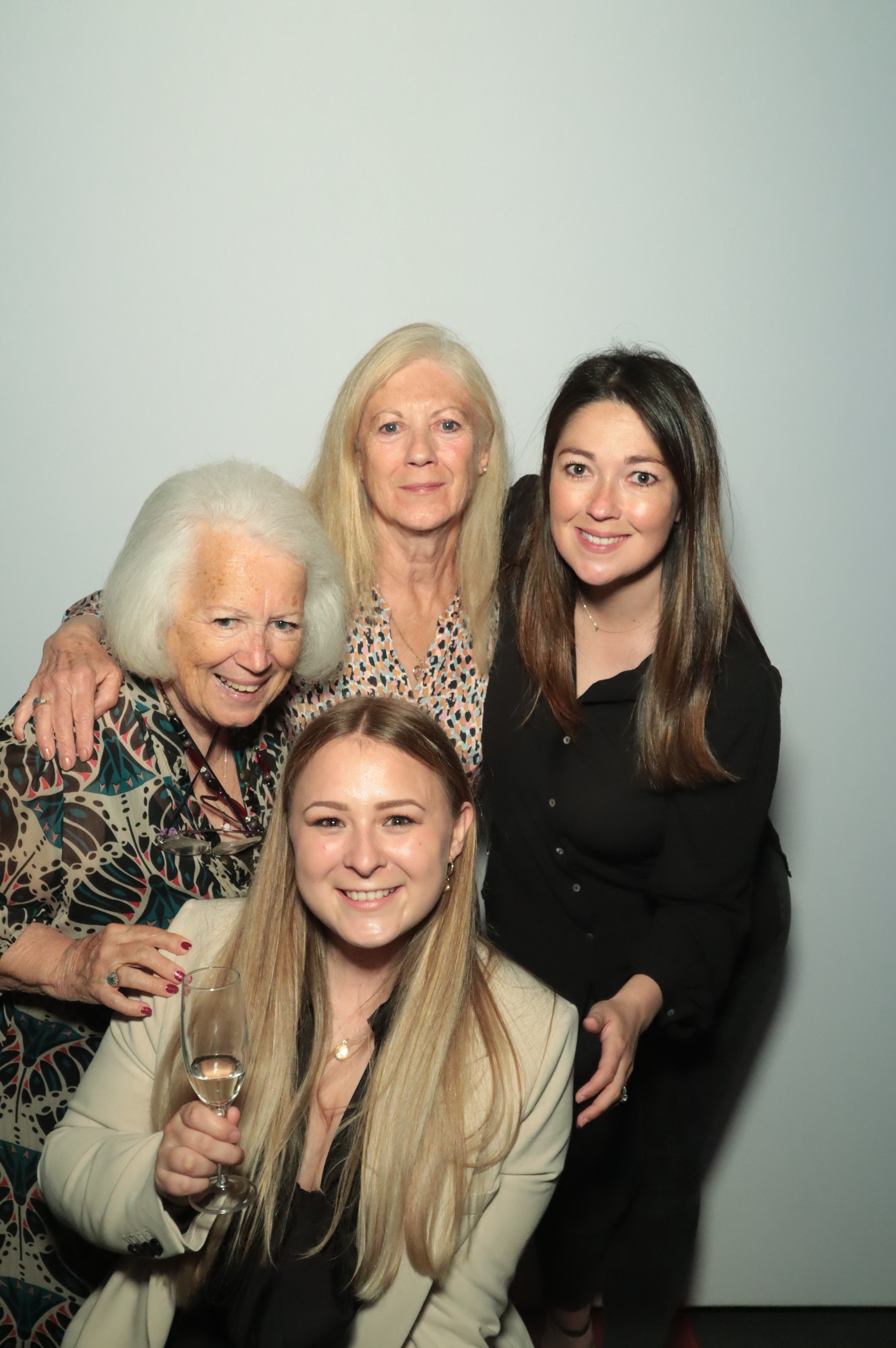 Louise's 50th Birthday | View more photos from the event at gallery.myphotoboothexperience.co.uk/u/MyPhotoBoothExperienceLtd/Louises-50th-Birthday