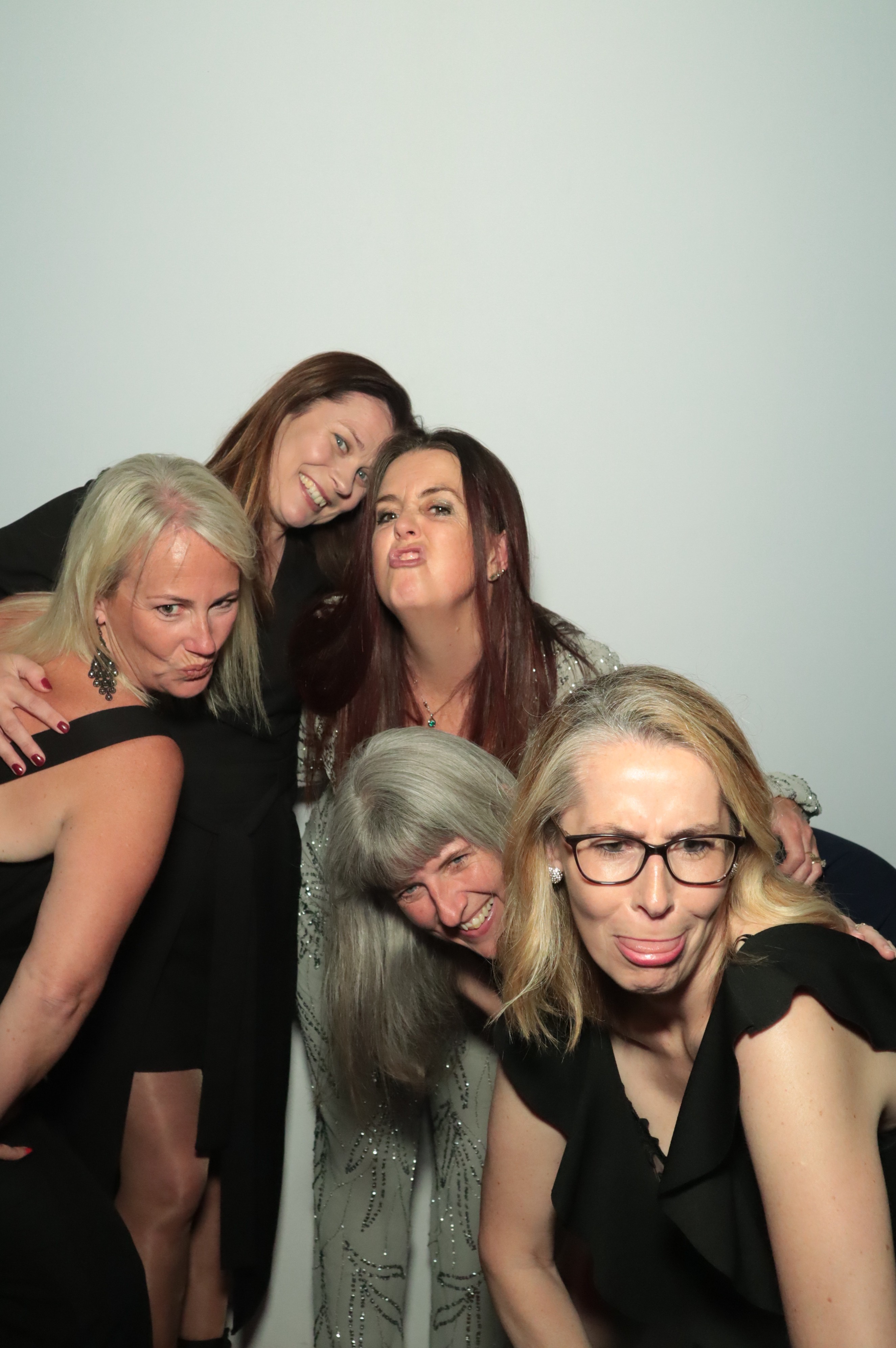 Louise's 50th Birthday | View more photos from the event at gallery.myphotoboothexperience.co.uk/u/MyPhotoBoothExperienceLtd/Louises-50th-Birthday