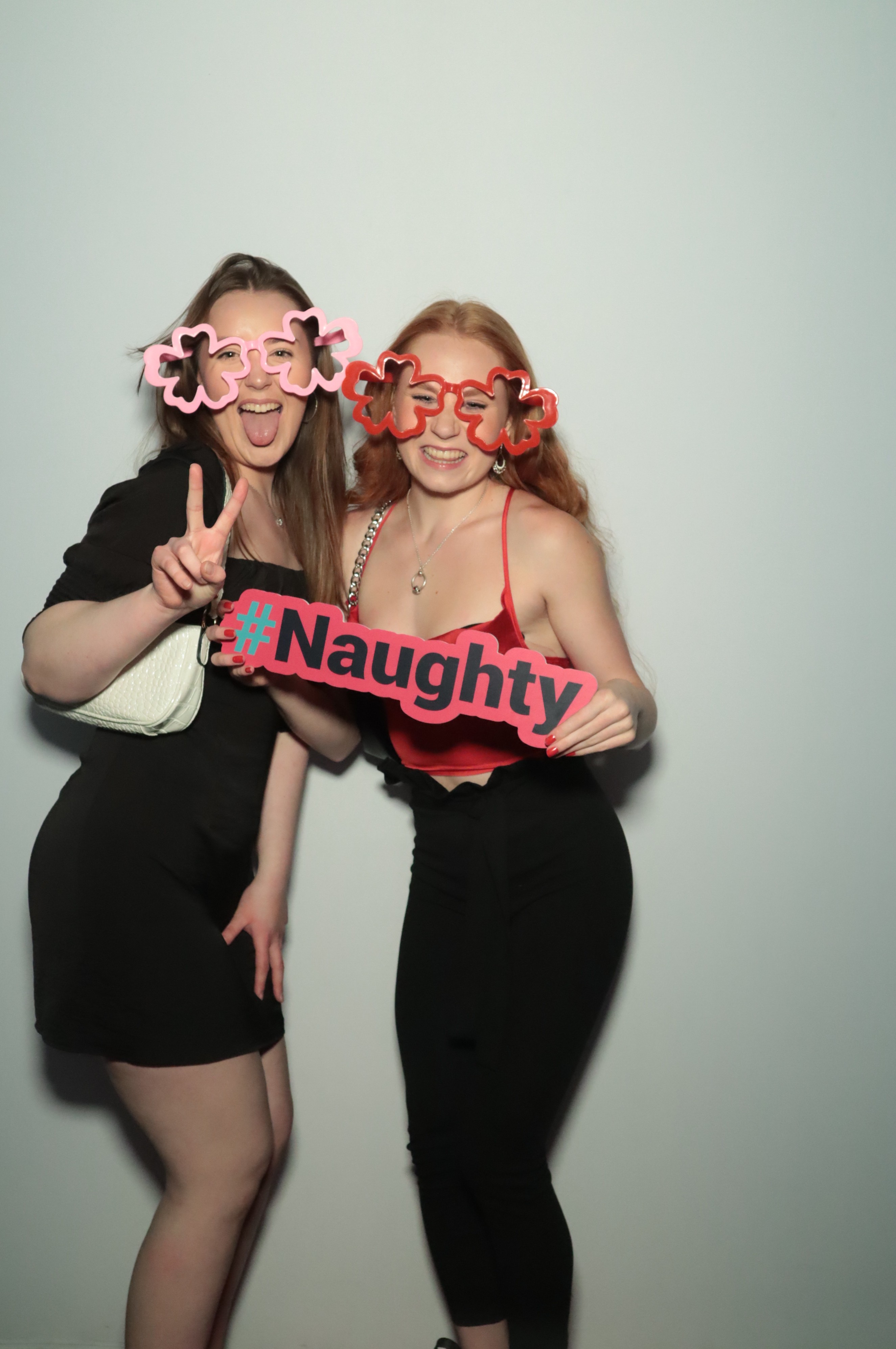 Louise's 50th Birthday | View more photos from the event at gallery.myphotoboothexperience.co.uk/u/MyPhotoBoothExperienceLtd/Louises-50th-Birthday