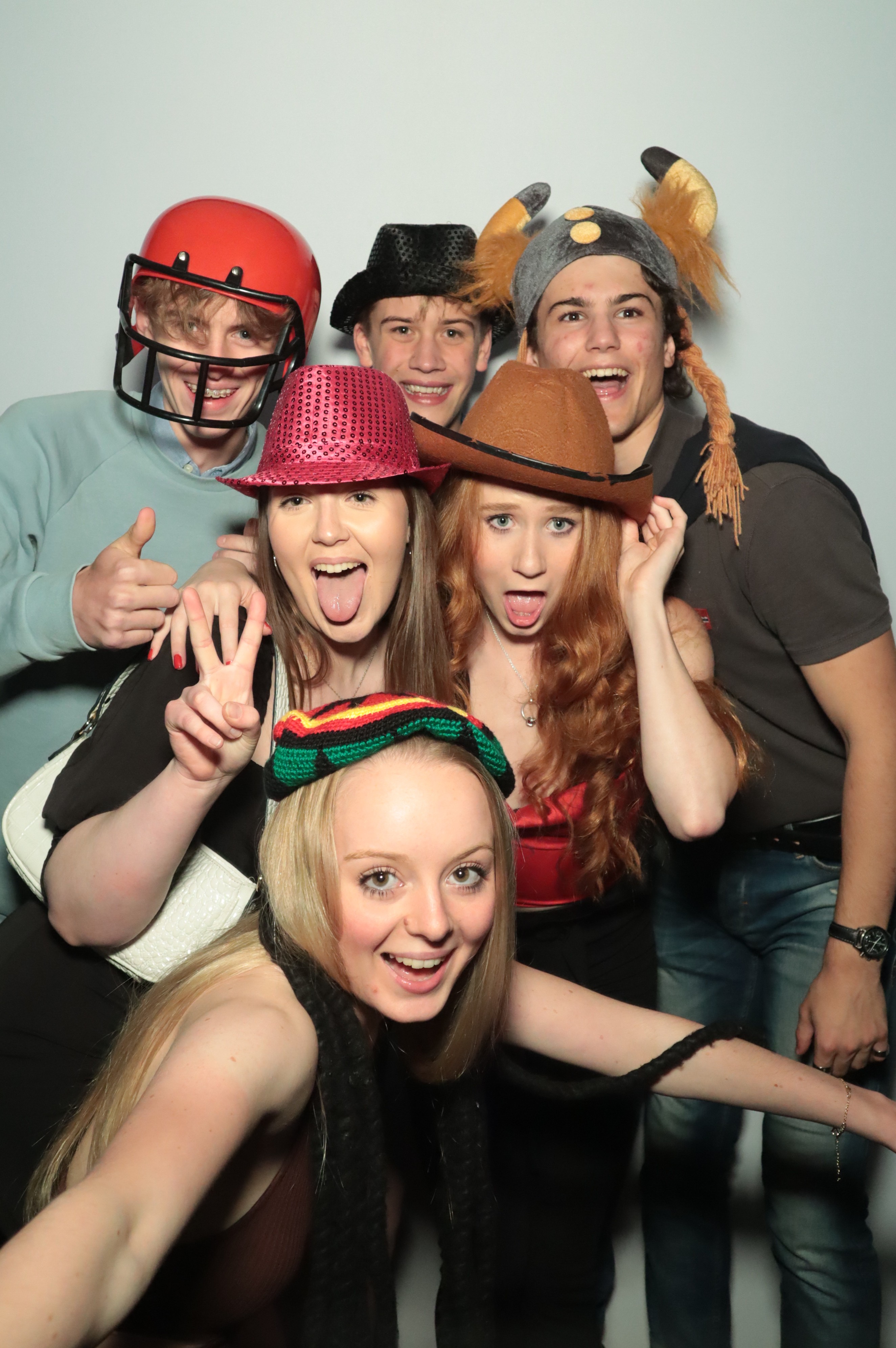 Louise's 50th Birthday | View more photos from the event at gallery.myphotoboothexperience.co.uk/u/MyPhotoBoothExperienceLtd/Louises-50th-Birthday