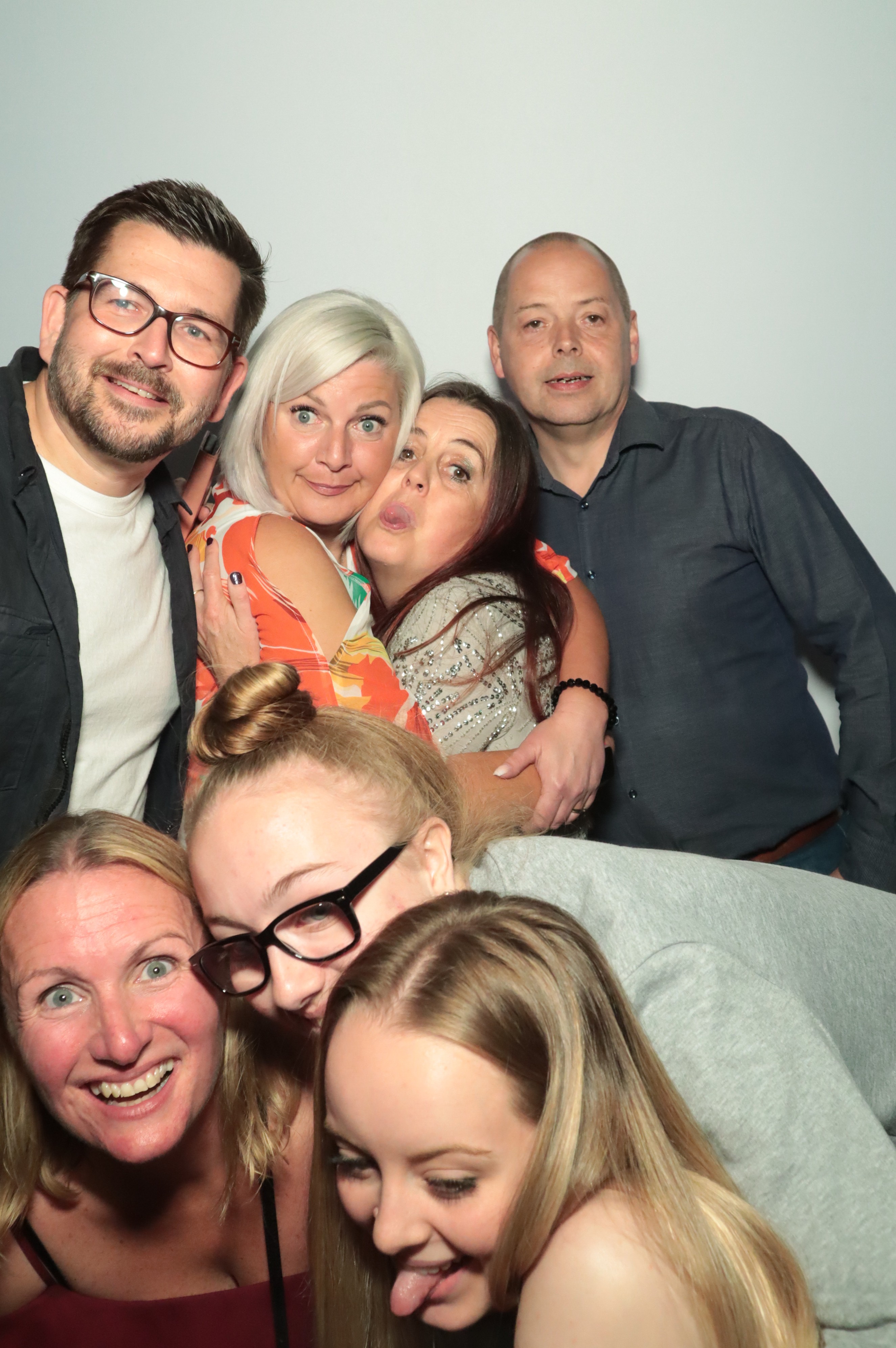Louise's 50th Birthday | View more photos from the event at gallery.myphotoboothexperience.co.uk/u/MyPhotoBoothExperienceLtd/Louises-50th-Birthday