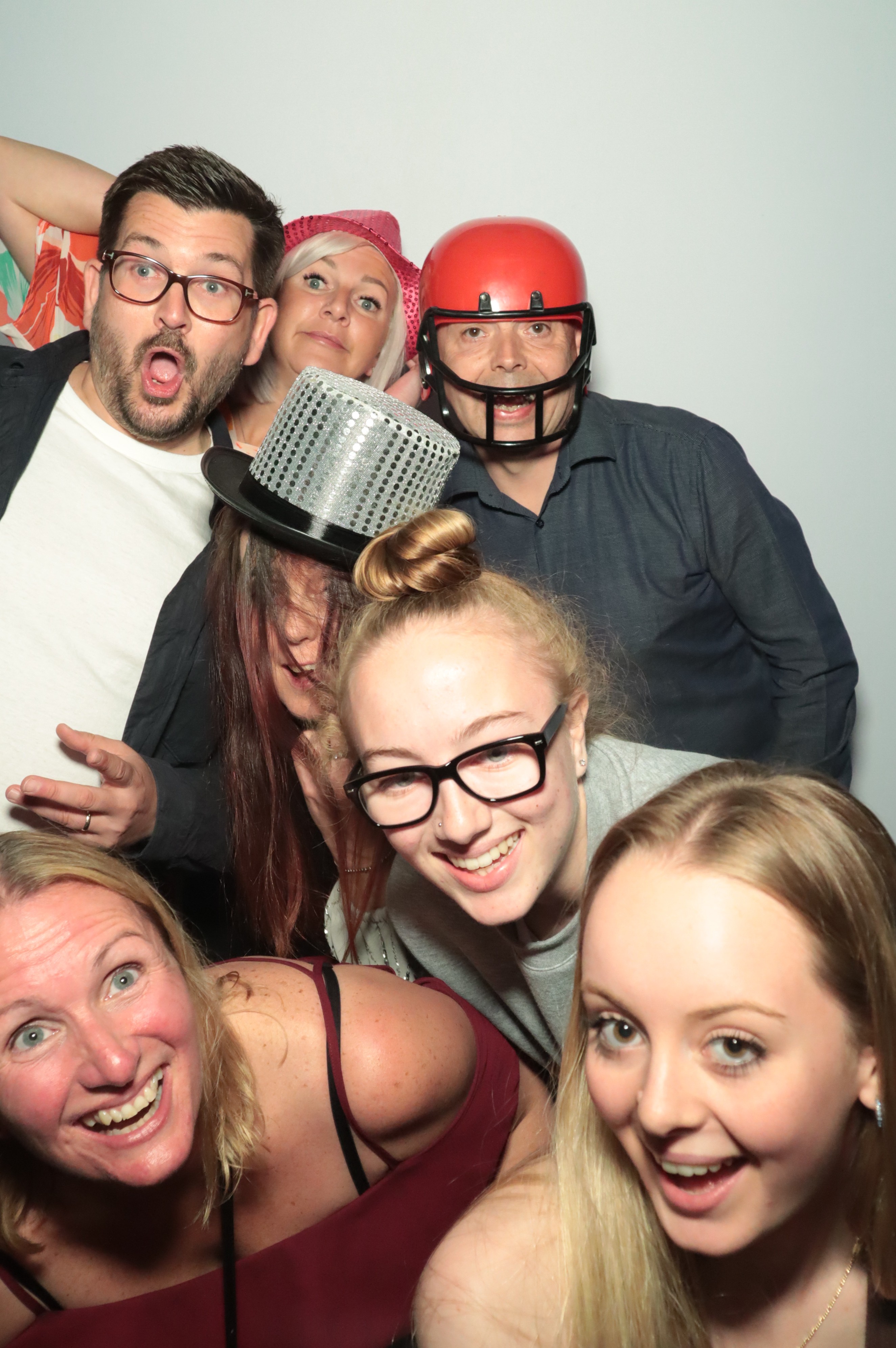 Louise's 50th Birthday | View more photos from the event at gallery.myphotoboothexperience.co.uk/u/MyPhotoBoothExperienceLtd/Louises-50th-Birthday