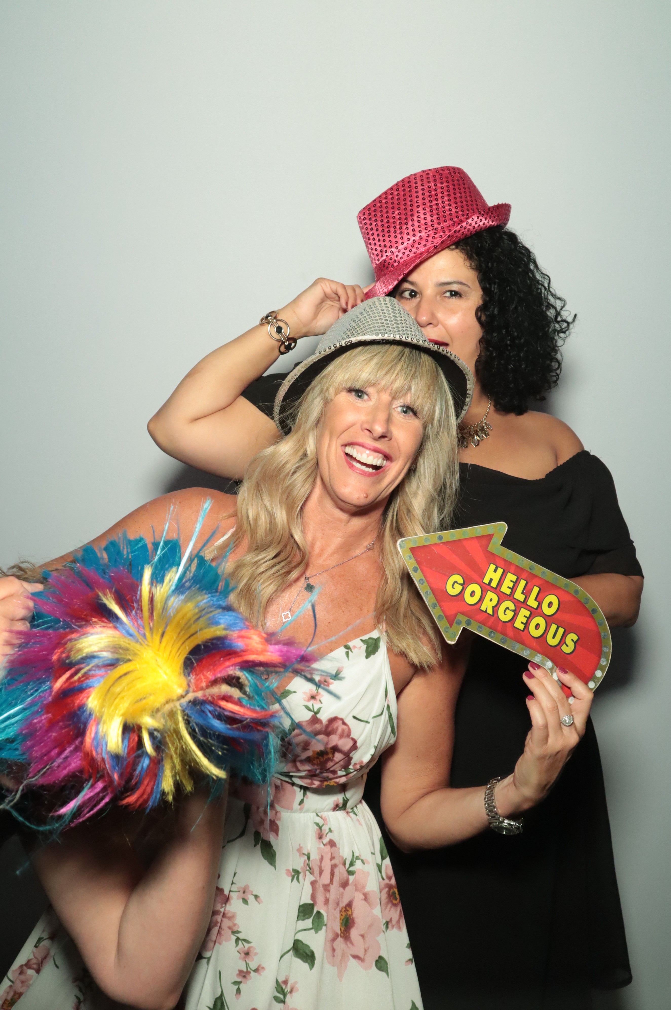 Louise's 50th Birthday | View more photos from the event at gallery.myphotoboothexperience.co.uk/u/MyPhotoBoothExperienceLtd/Louises-50th-Birthday