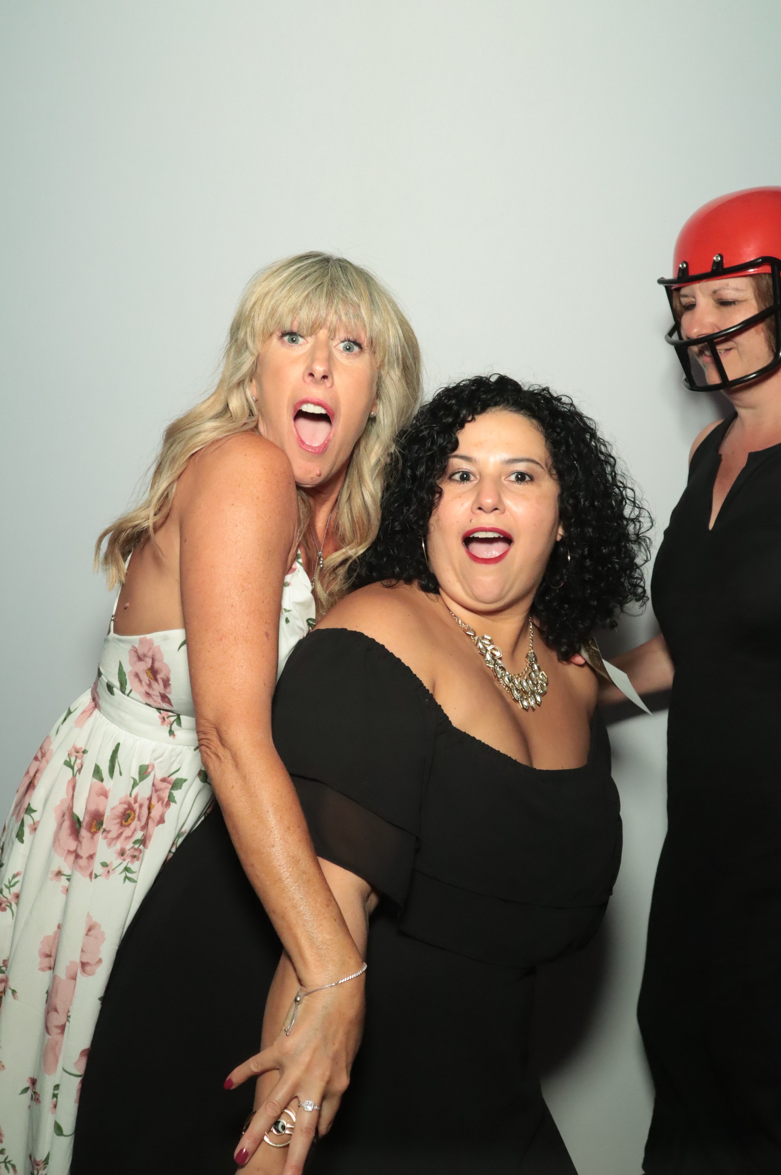 Louise's 50th Birthday | View more photos from the event at gallery.myphotoboothexperience.co.uk/u/MyPhotoBoothExperienceLtd/Louises-50th-Birthday