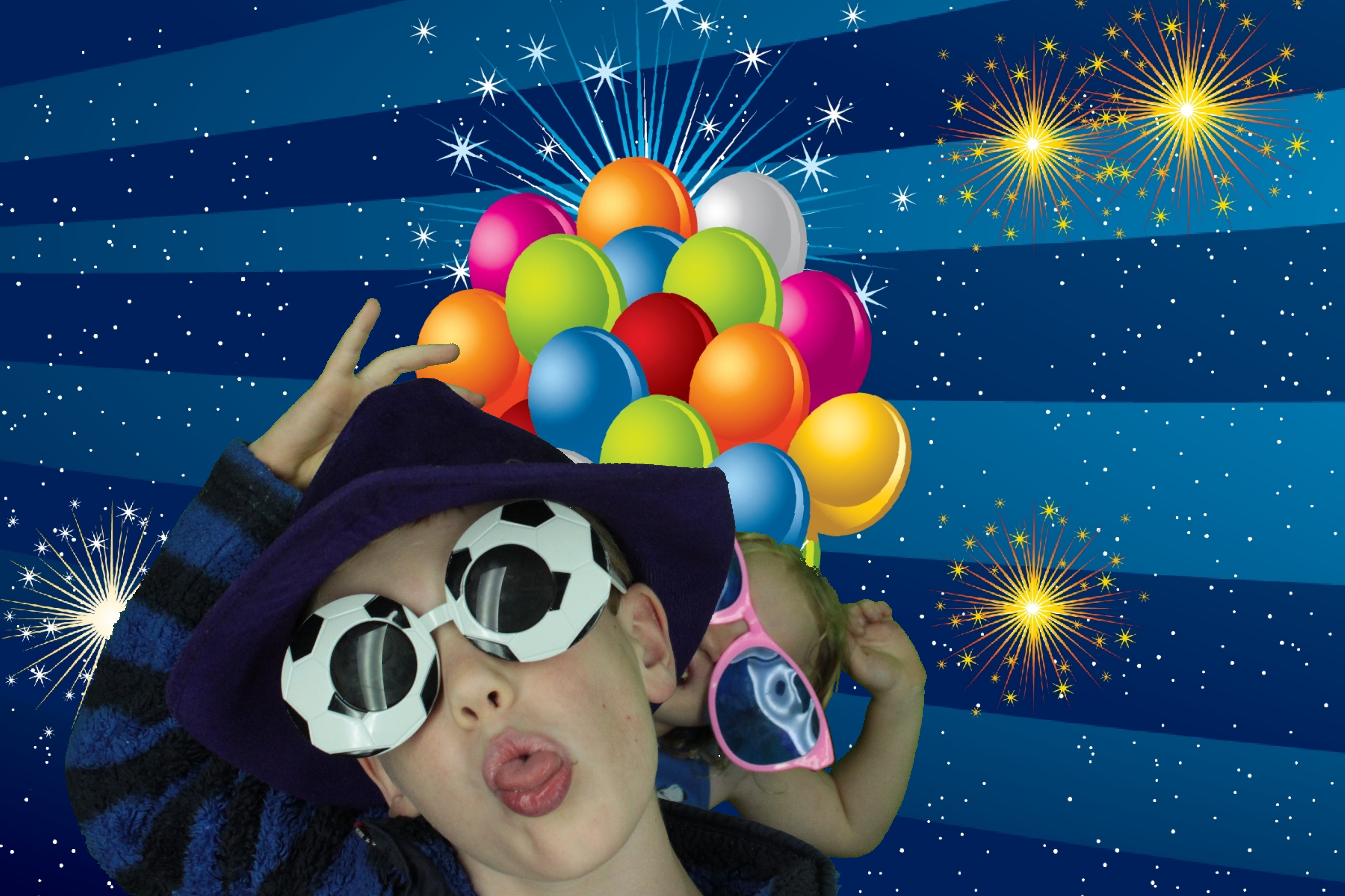 Louise's Birthday  | View more photos from the event at gallery.myphotoboothexperience.co.uk/u/MyPhotoBoothExperienceLtd/Louises-Birthday