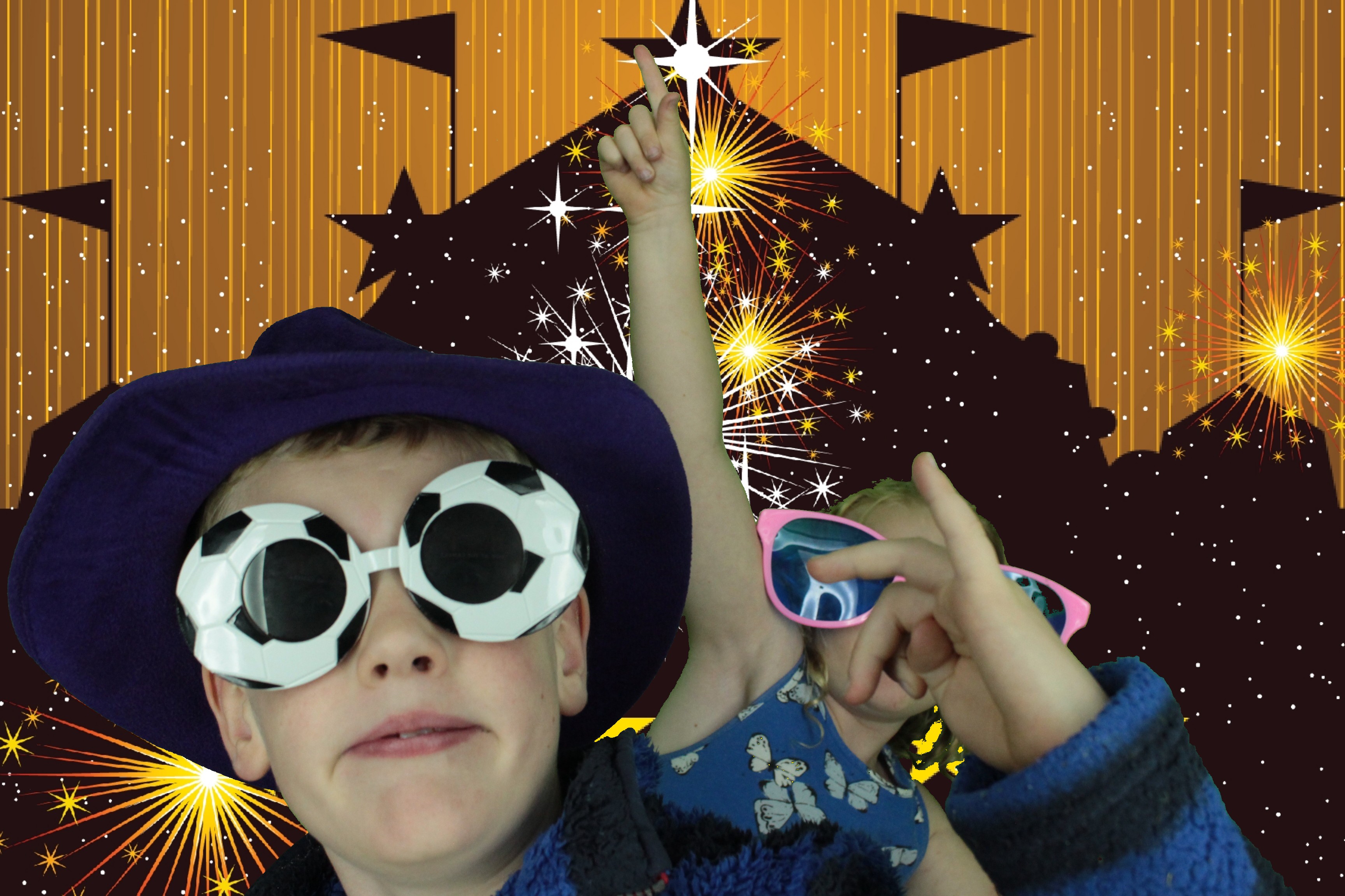 Louise's Birthday  | View more photos from the event at gallery.myphotoboothexperience.co.uk/u/MyPhotoBoothExperienceLtd/Louises-Birthday