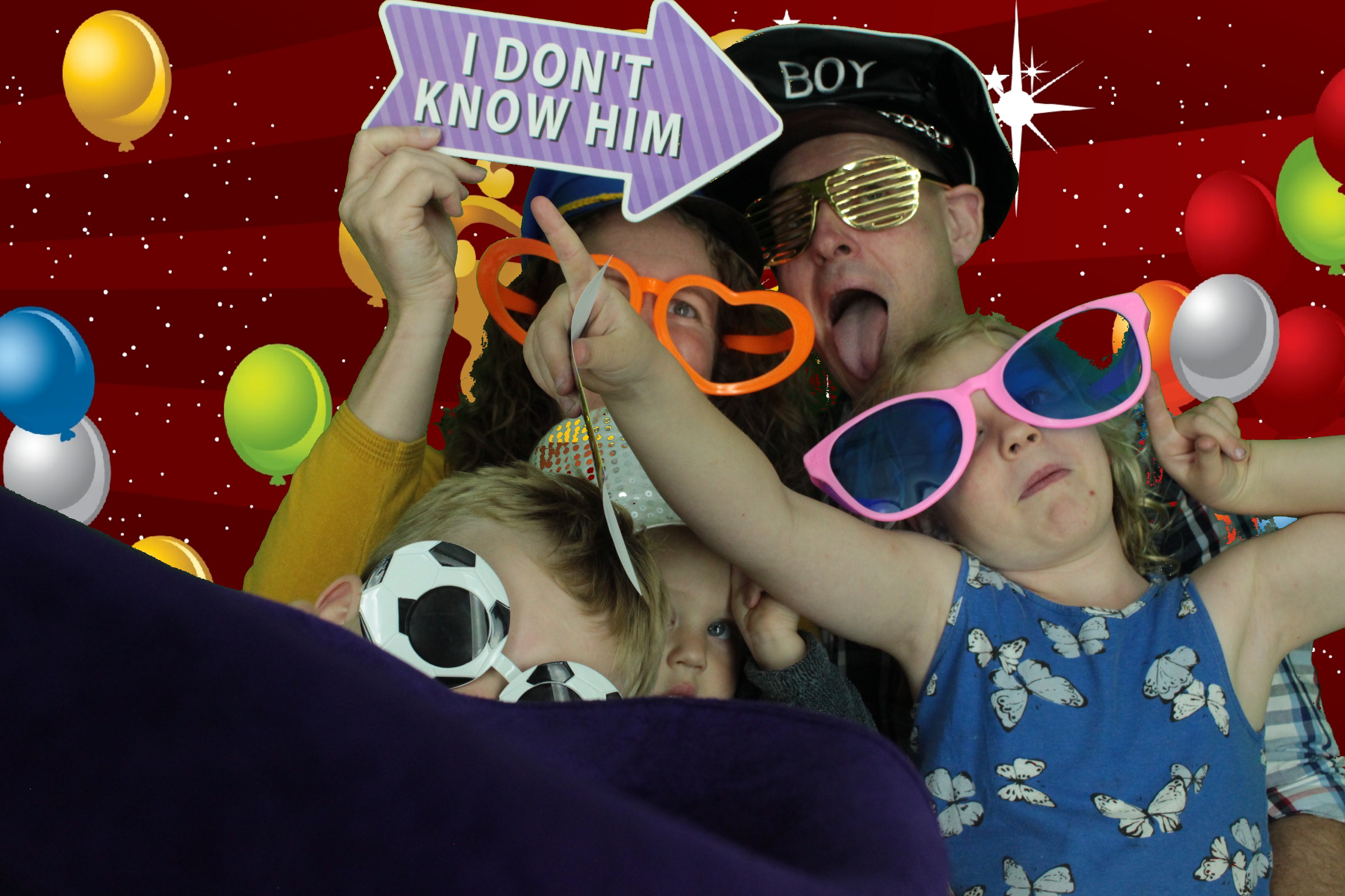 Louise's Birthday  | View more photos from the event at gallery.myphotoboothexperience.co.uk/u/MyPhotoBoothExperienceLtd/Louises-Birthday