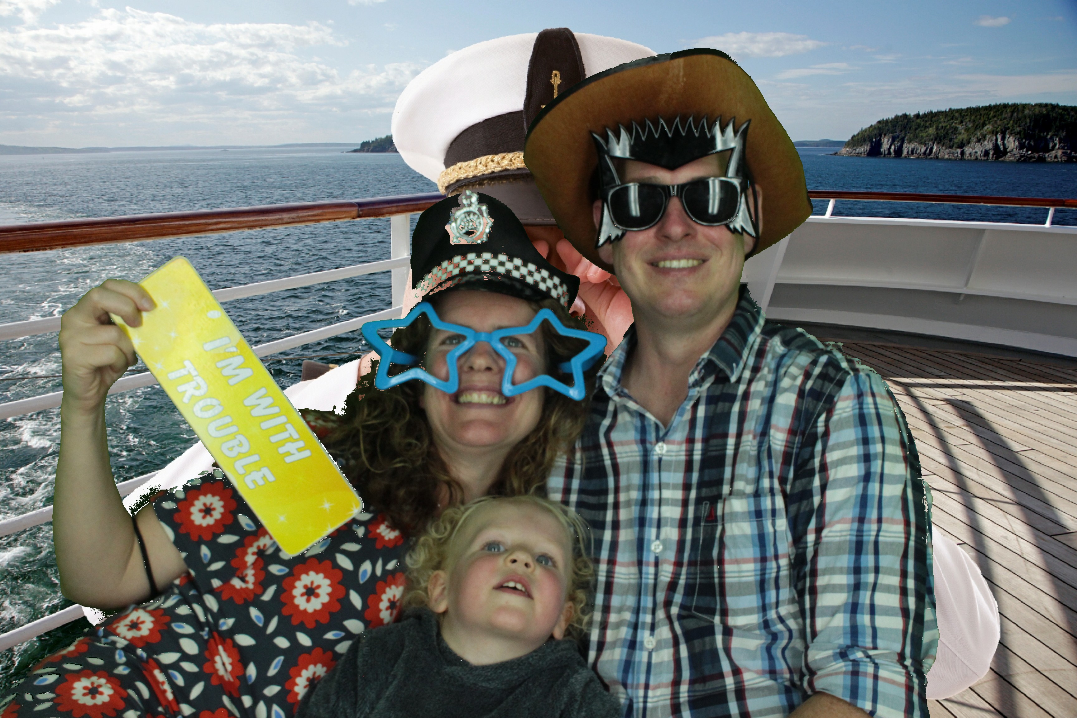 Louise's Birthday  | View more photos from the event at gallery.myphotoboothexperience.co.uk/u/MyPhotoBoothExperienceLtd/Louises-Birthday