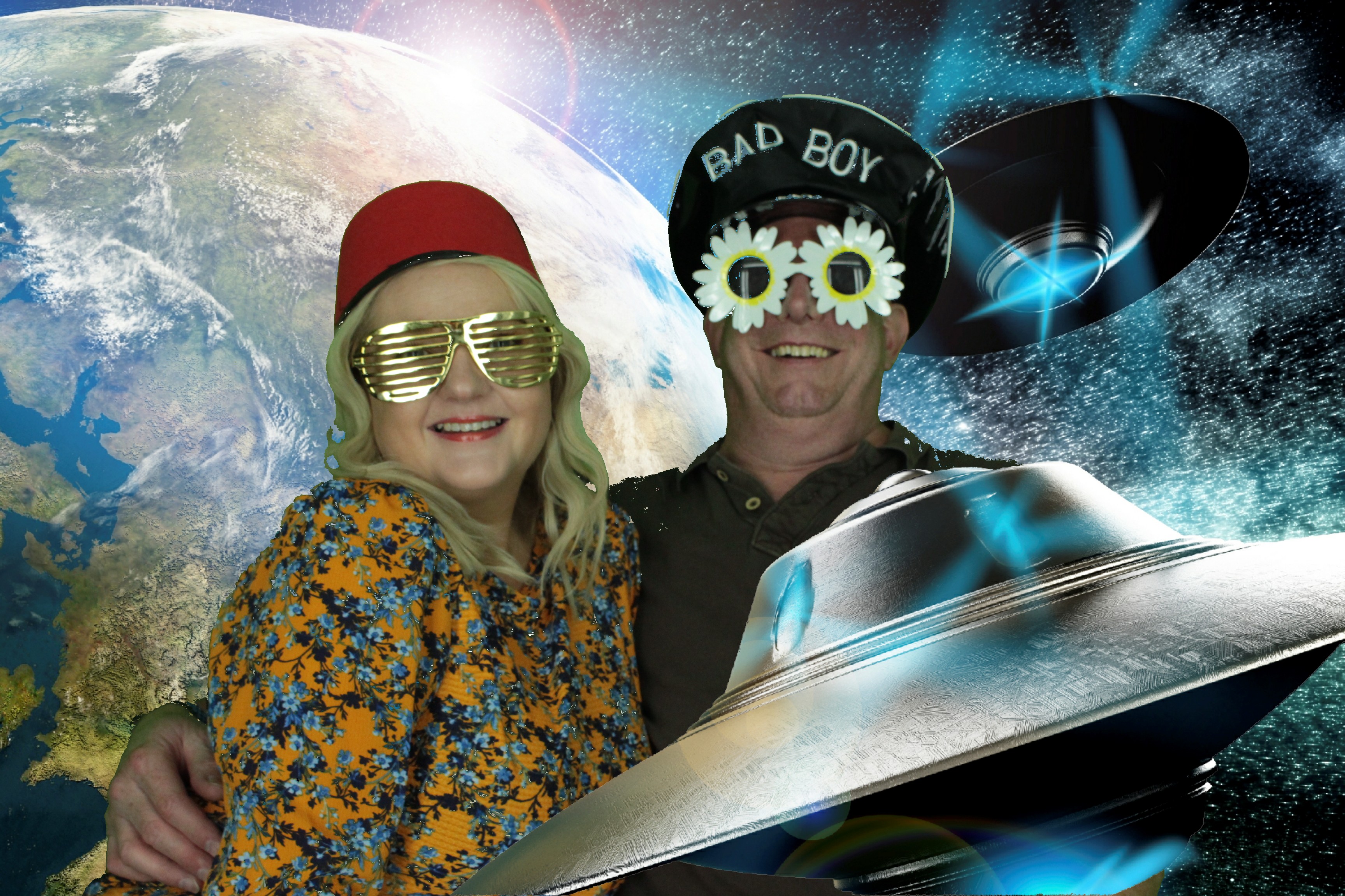 Louise's Birthday  | View more photos from the event at gallery.myphotoboothexperience.co.uk/u/MyPhotoBoothExperienceLtd/Louises-Birthday