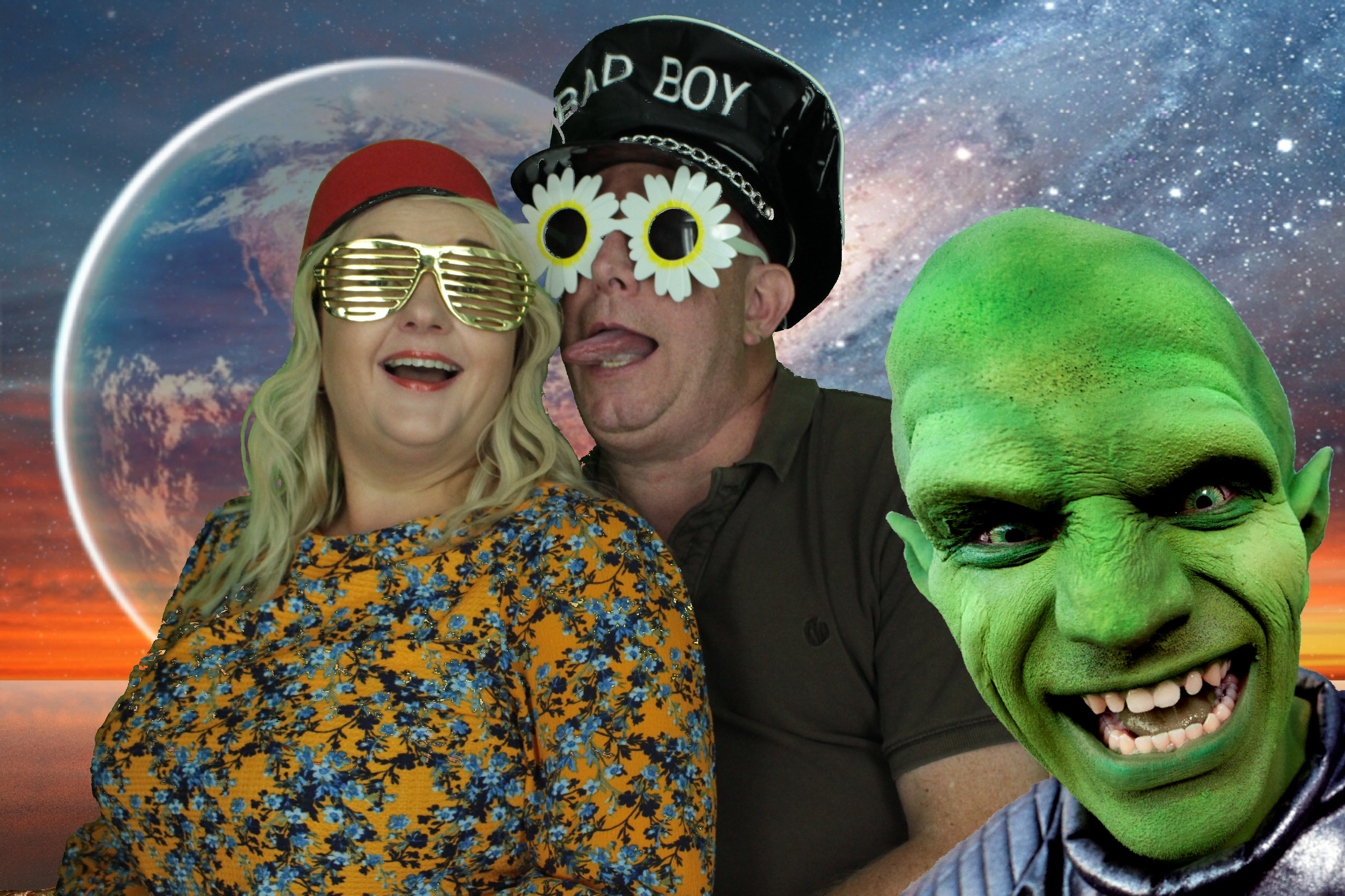 Louise's Birthday  | View more photos from the event at gallery.myphotoboothexperience.co.uk/u/MyPhotoBoothExperienceLtd/Louises-Birthday