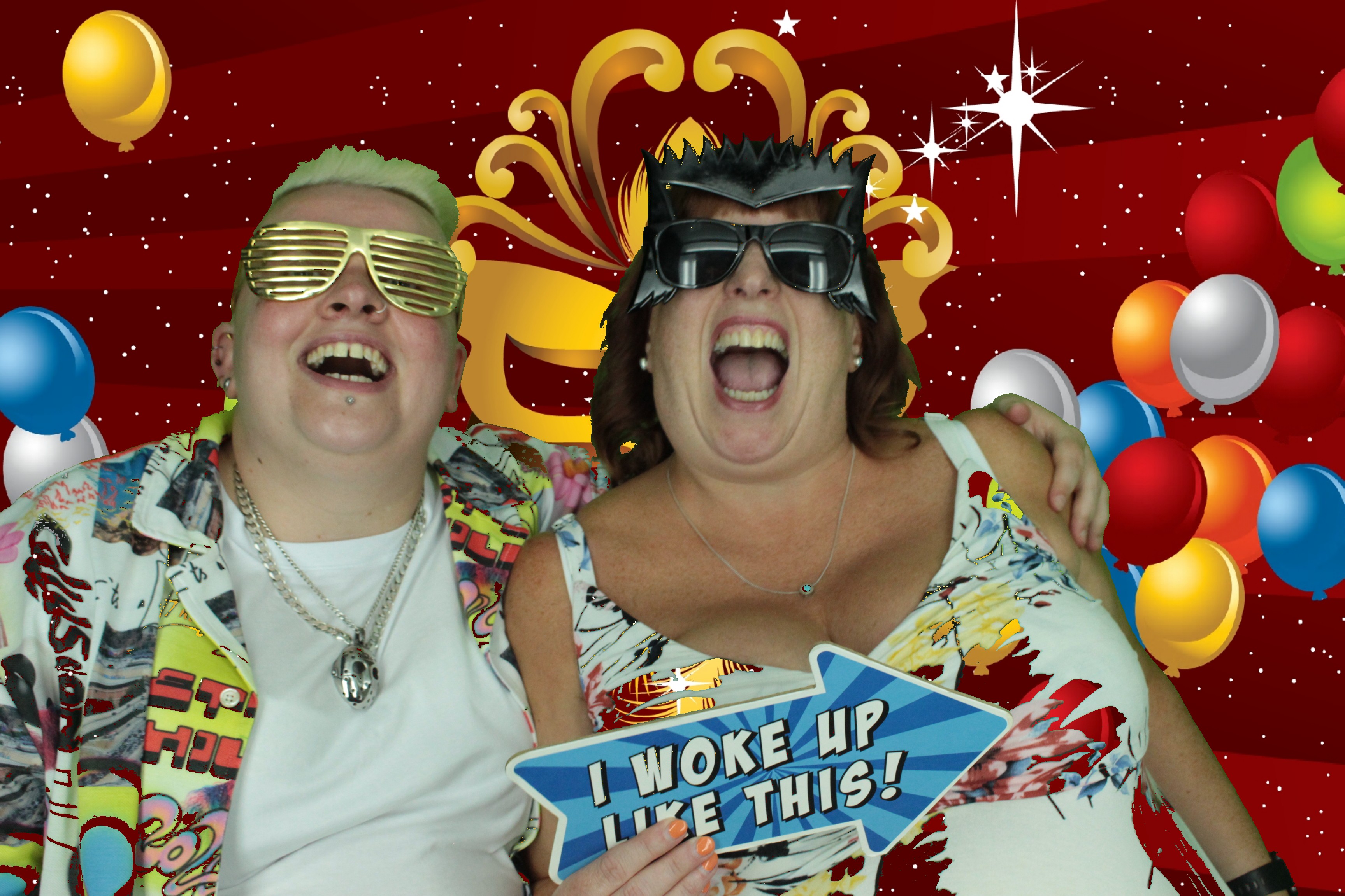 Louise's Birthday  | View more photos from the event at gallery.myphotoboothexperience.co.uk/u/MyPhotoBoothExperienceLtd/Louises-Birthday