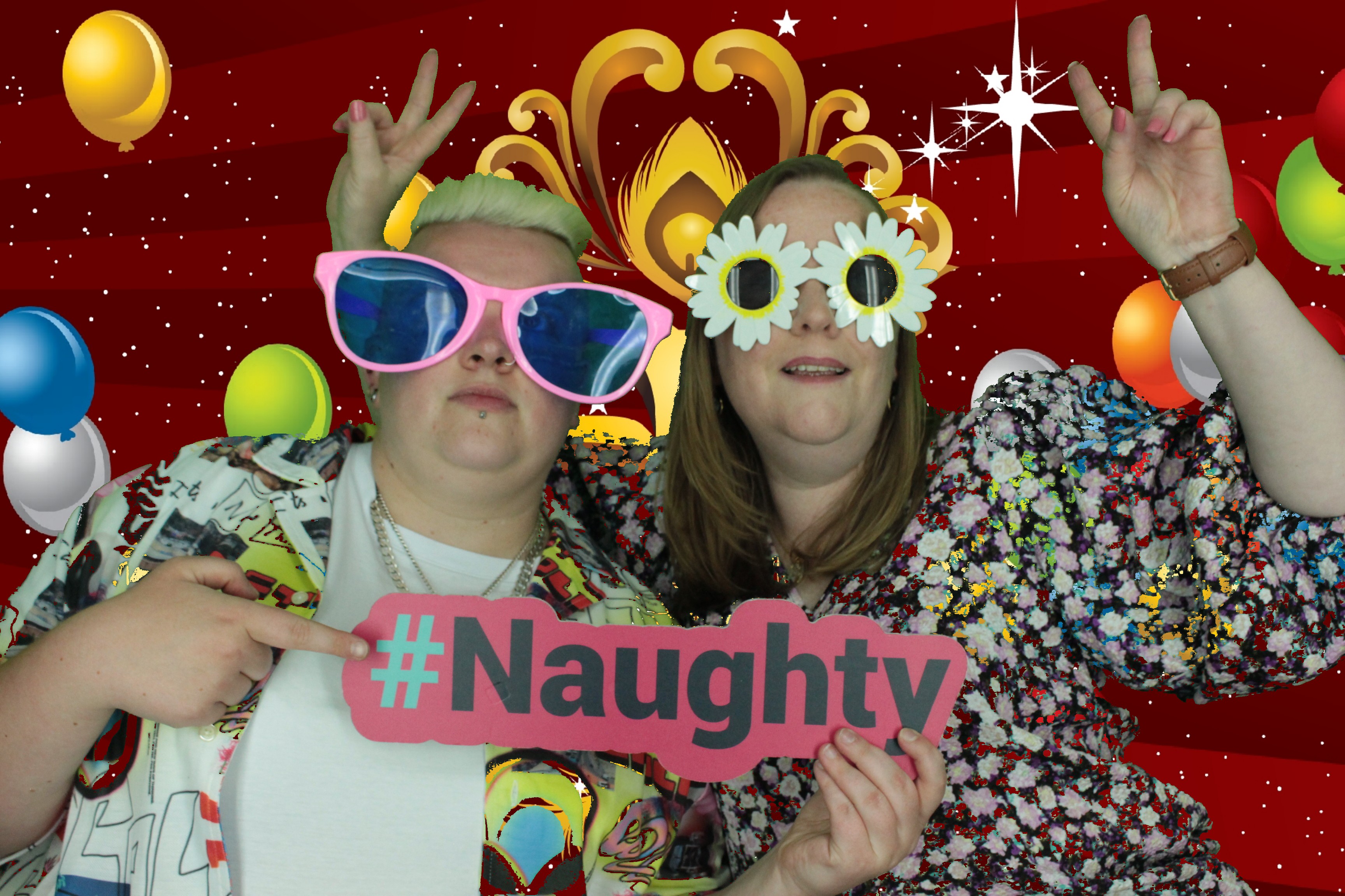 Louise's Birthday  | View more photos from the event at gallery.myphotoboothexperience.co.uk/u/MyPhotoBoothExperienceLtd/Louises-Birthday