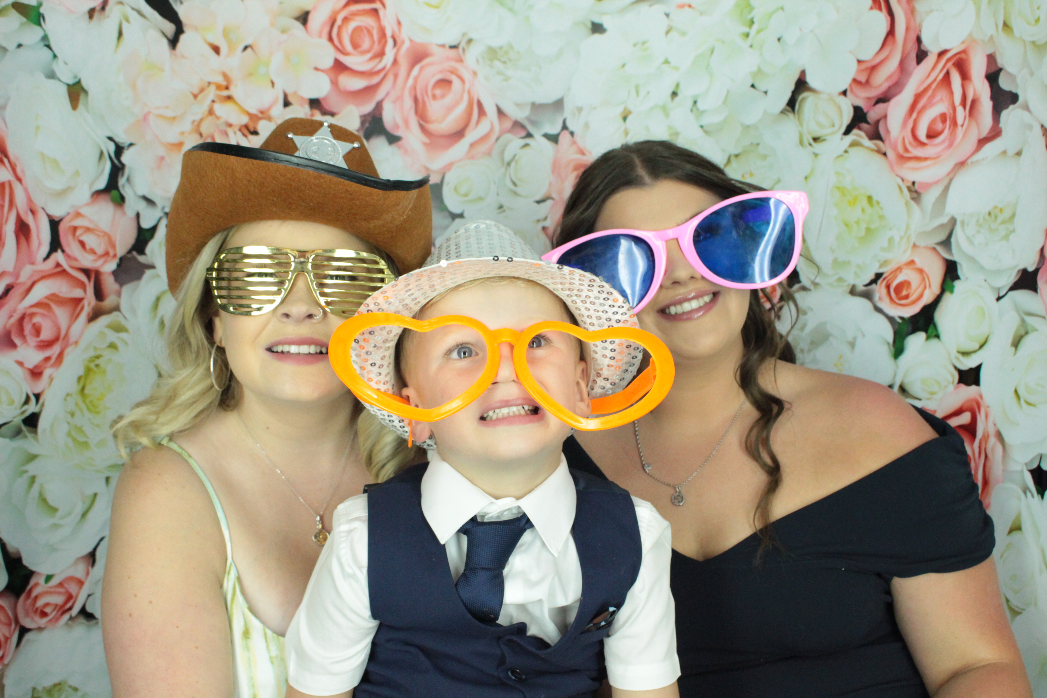Mel & Bill's Wedding  | View more photos from the event at gallery.myphotoboothexperience.co.uk/u/MyPhotoBoothExperienceLtd/Mel-Bills-Wedding