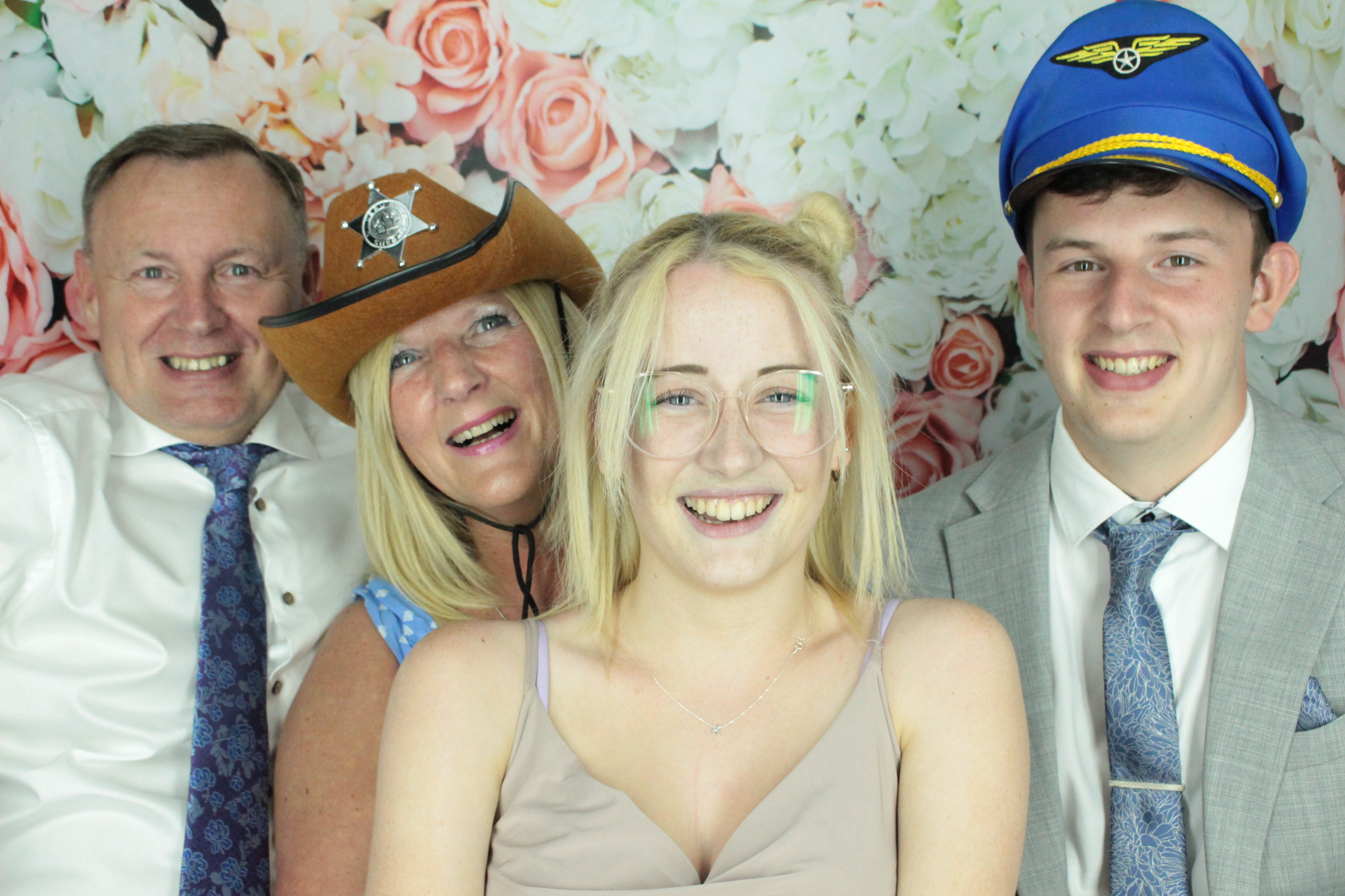 Mel & Bill's Wedding  | View more photos from the event at gallery.myphotoboothexperience.co.uk/u/MyPhotoBoothExperienceLtd/Mel-Bills-Wedding