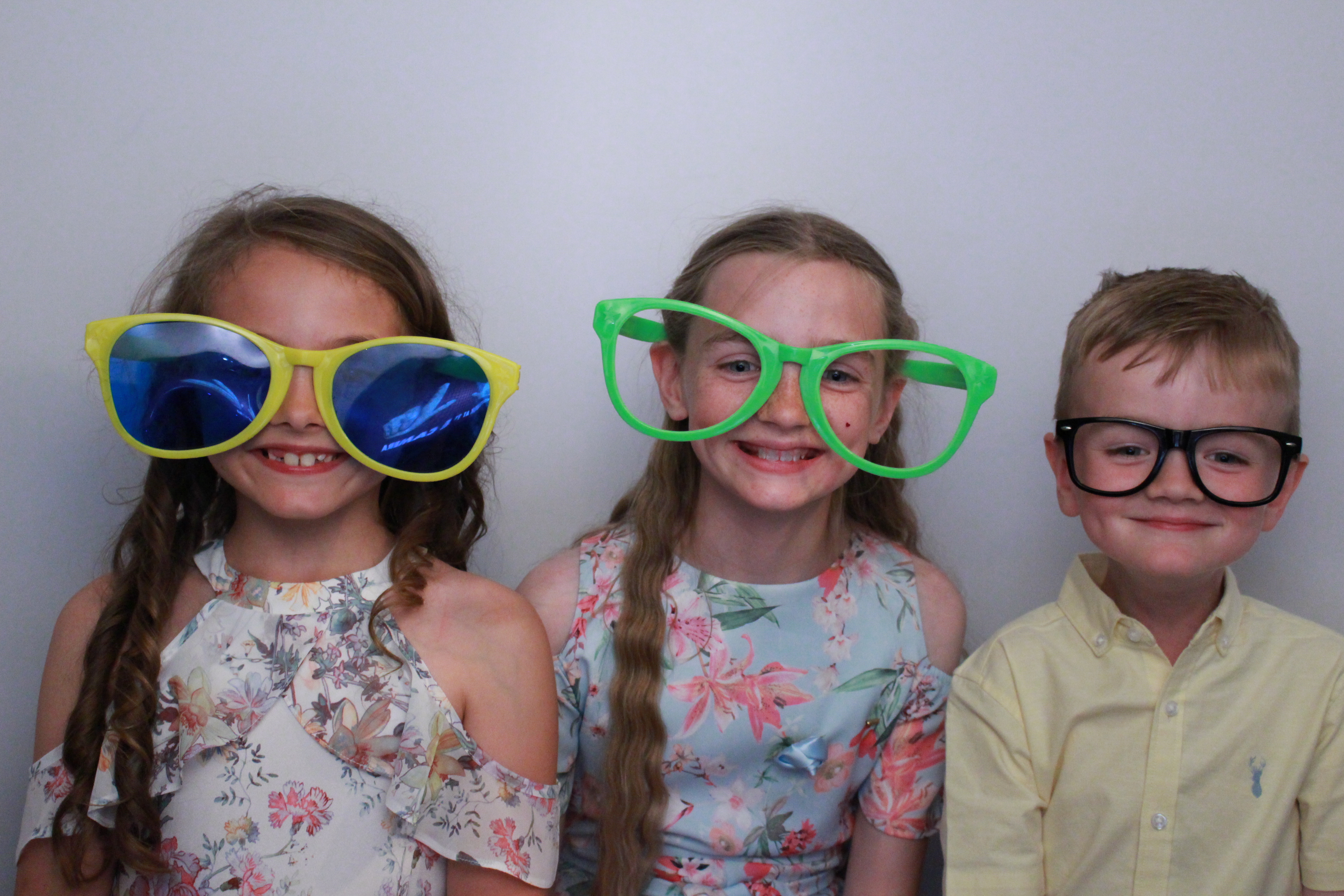 Michelle & Chris's Wedding  | View more photos from the event at gallery.myphotoboothexperience.co.uk/u/MyPhotoBoothExperienceLtd/Michelle-Chriss-Wedding