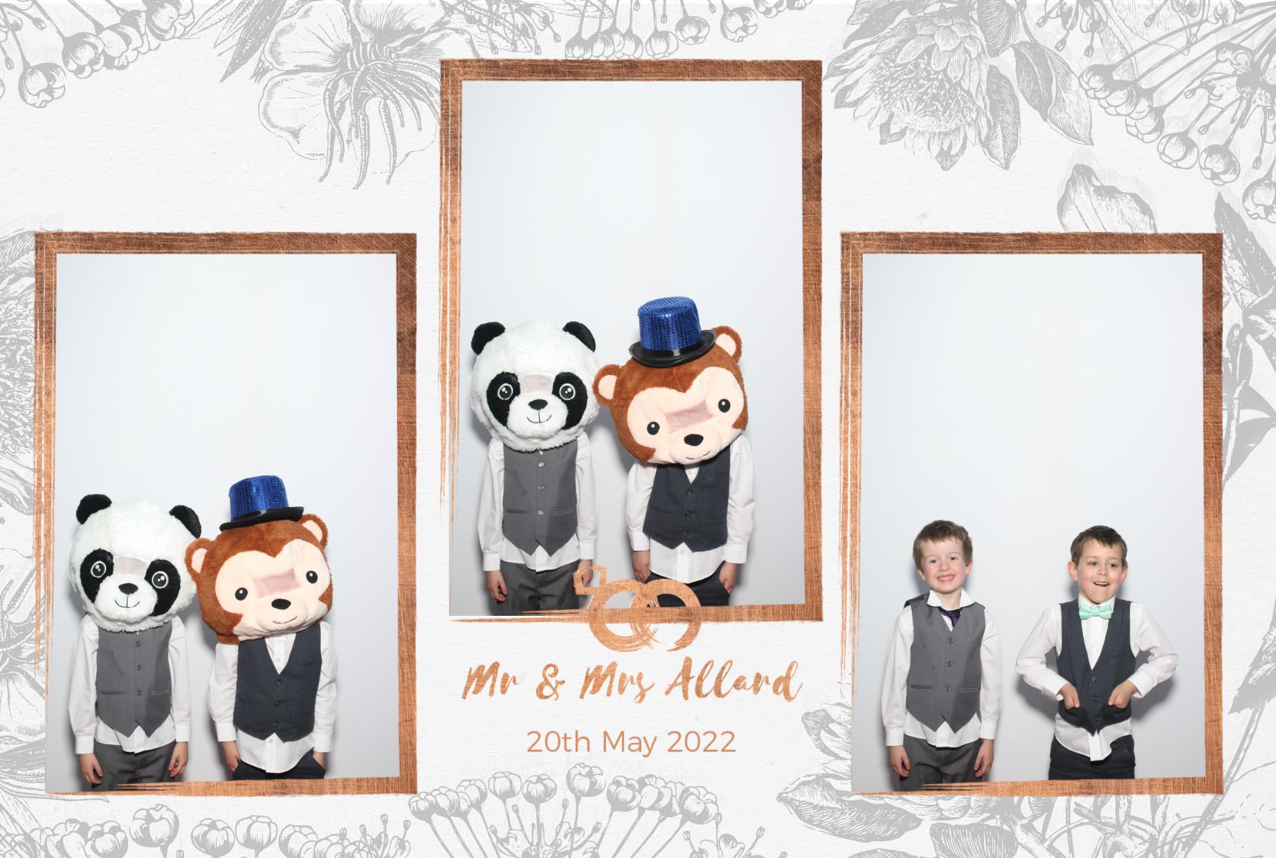 Mr and Mrs Allard  | View more photos from the event at gallery.myphotoboothexperience.co.uk/u/MyPhotoBoothExperienceLtd/Mr-and-Mrs-Allard