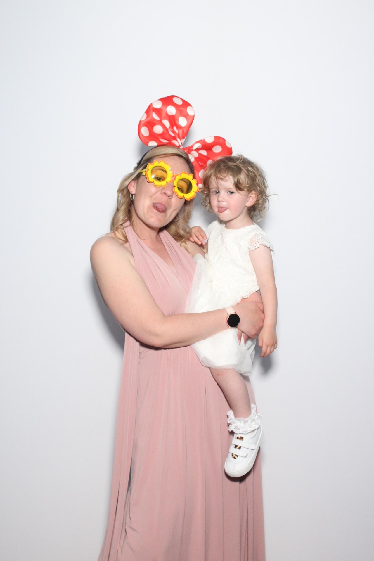 Mr and Mrs Allard  | View more photos from the event at gallery.myphotoboothexperience.co.uk/u/MyPhotoBoothExperienceLtd/Mr-and-Mrs-Allard