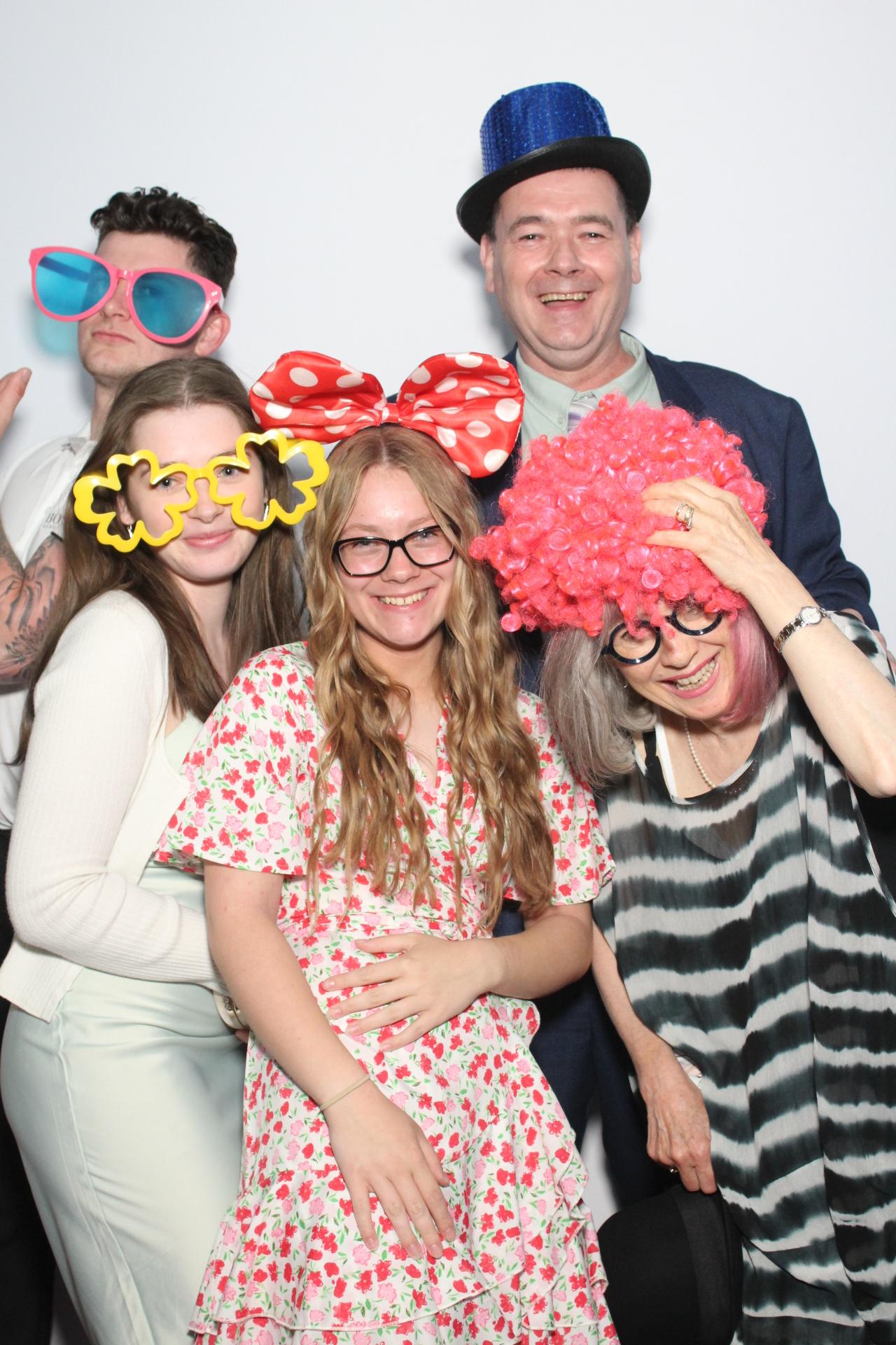 Mr and Mrs Allard  | View more photos from the event at gallery.myphotoboothexperience.co.uk/u/MyPhotoBoothExperienceLtd/Mr-and-Mrs-Allard