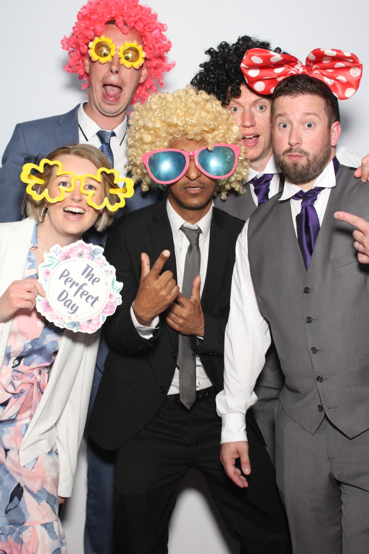 Mr and Mrs Allard  | View more photos from the event at gallery.myphotoboothexperience.co.uk/u/MyPhotoBoothExperienceLtd/Mr-and-Mrs-Allard