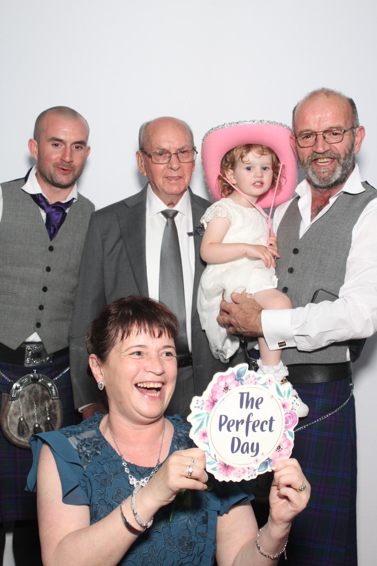 Mr and Mrs Allard  | View more photos from the event at gallery.myphotoboothexperience.co.uk/u/MyPhotoBoothExperienceLtd/Mr-and-Mrs-Allard