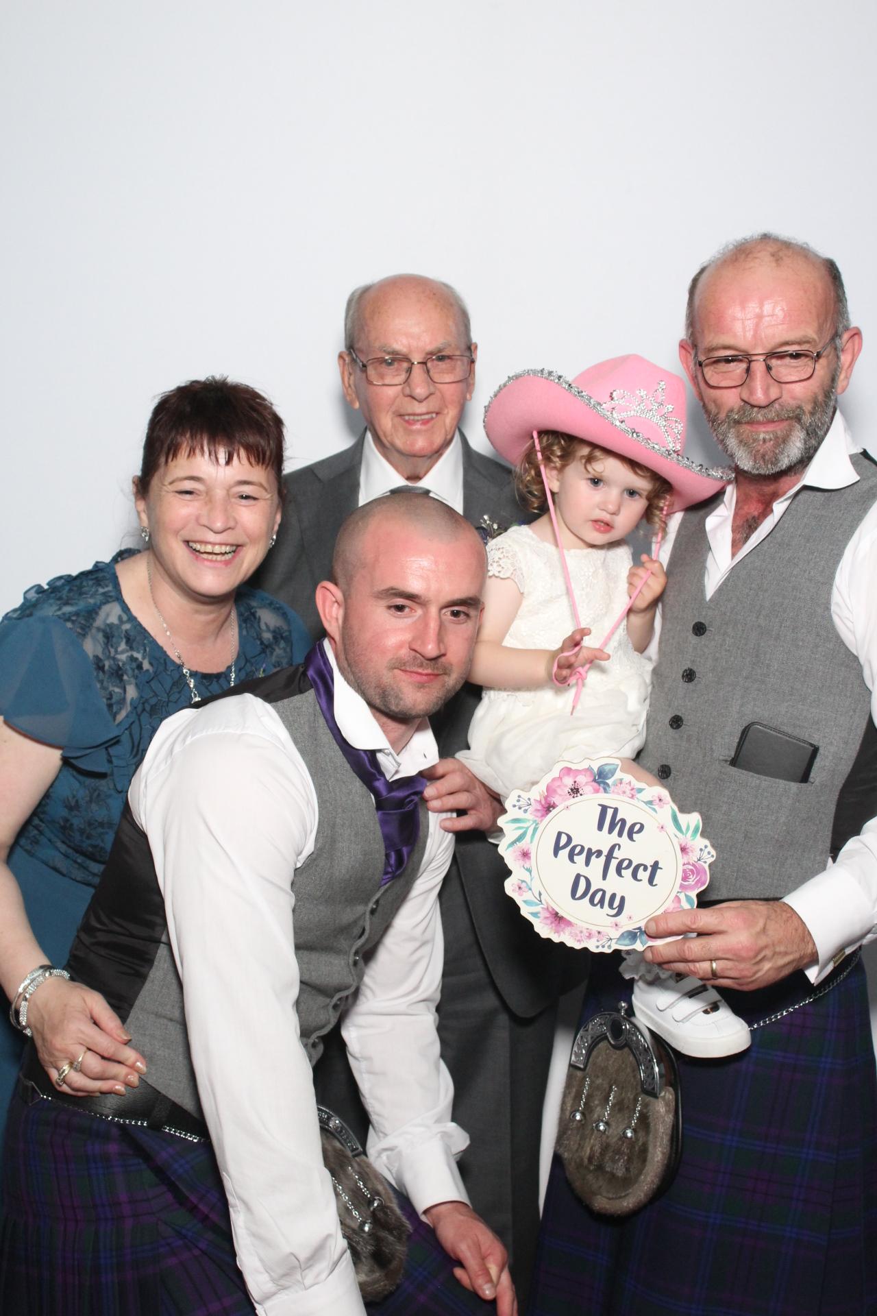 Mr and Mrs Allard  | View more photos from the event at gallery.myphotoboothexperience.co.uk/u/MyPhotoBoothExperienceLtd/Mr-and-Mrs-Allard