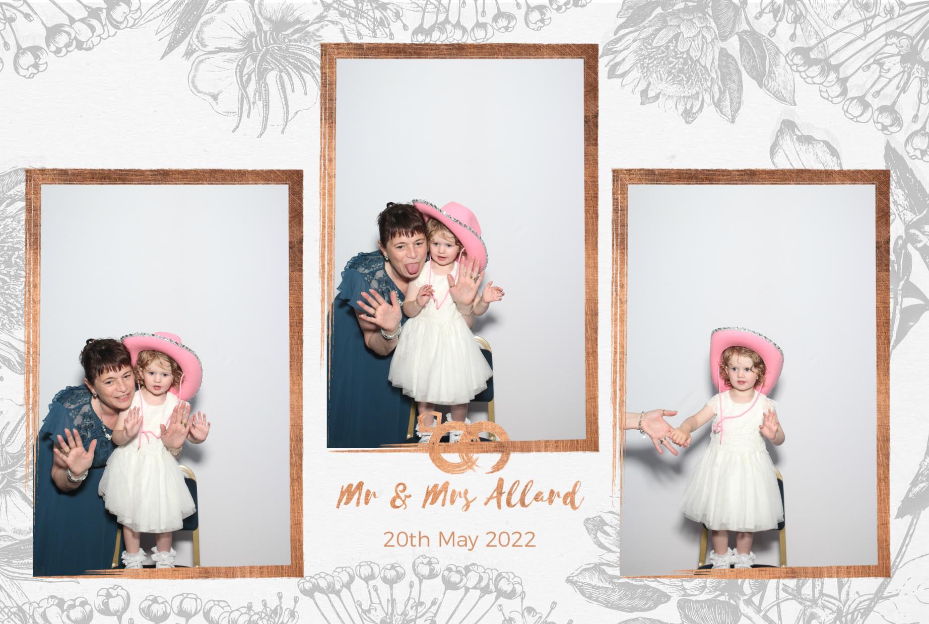 Mr and Mrs Allard  | View more photos from the event at gallery.myphotoboothexperience.co.uk/u/MyPhotoBoothExperienceLtd/Mr-and-Mrs-Allard