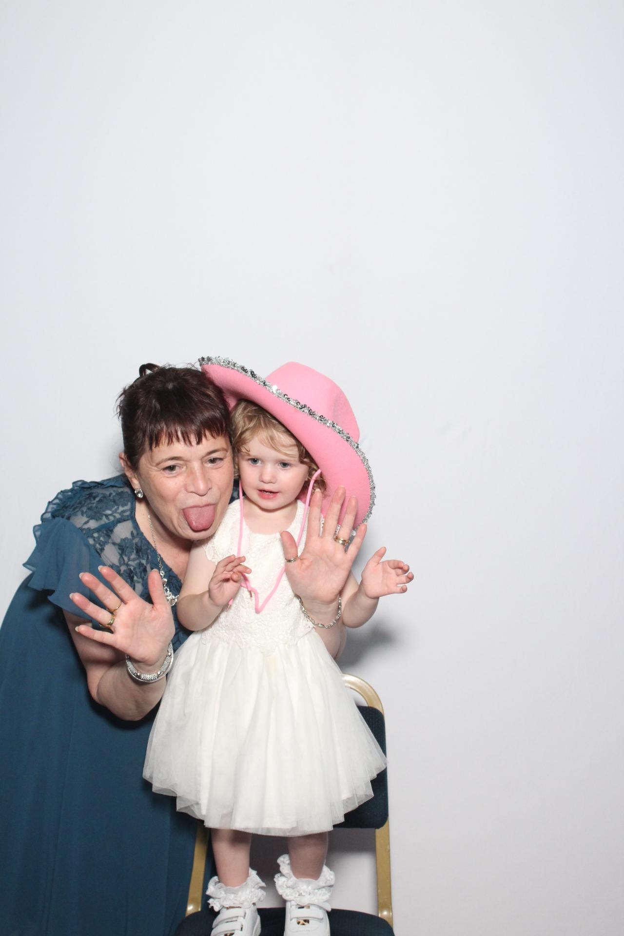 Mr and Mrs Allard  | View more photos from the event at gallery.myphotoboothexperience.co.uk/u/MyPhotoBoothExperienceLtd/Mr-and-Mrs-Allard
