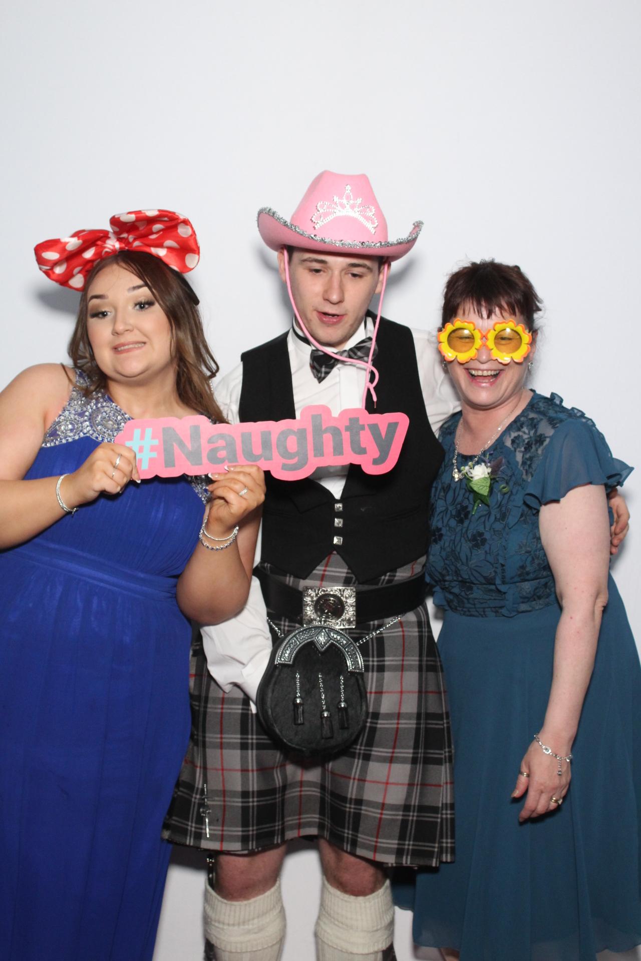 Mr and Mrs Allard  | View more photos from the event at gallery.myphotoboothexperience.co.uk/u/MyPhotoBoothExperienceLtd/Mr-and-Mrs-Allard