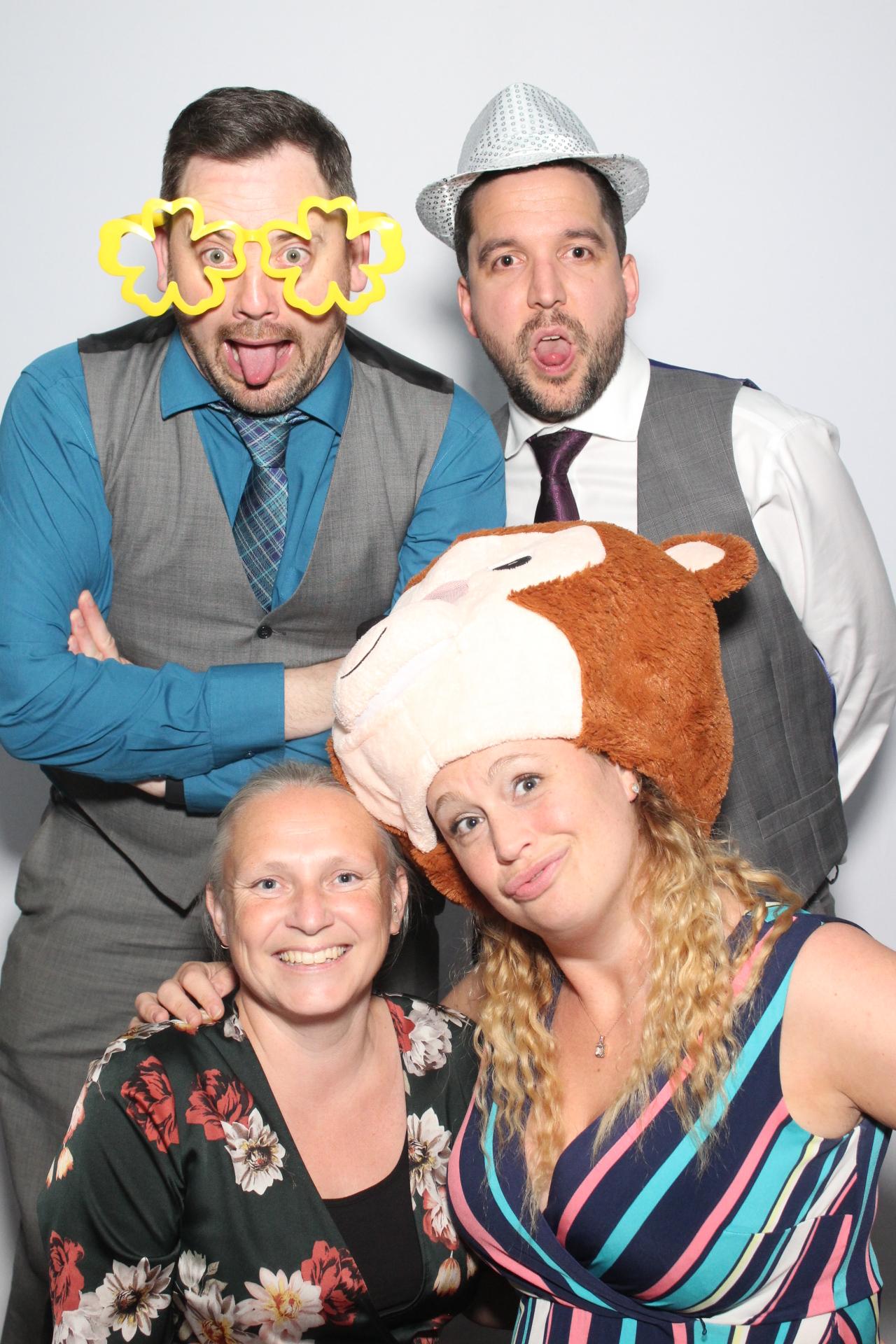 Mr and Mrs Allard  | View more photos from the event at gallery.myphotoboothexperience.co.uk/u/MyPhotoBoothExperienceLtd/Mr-and-Mrs-Allard