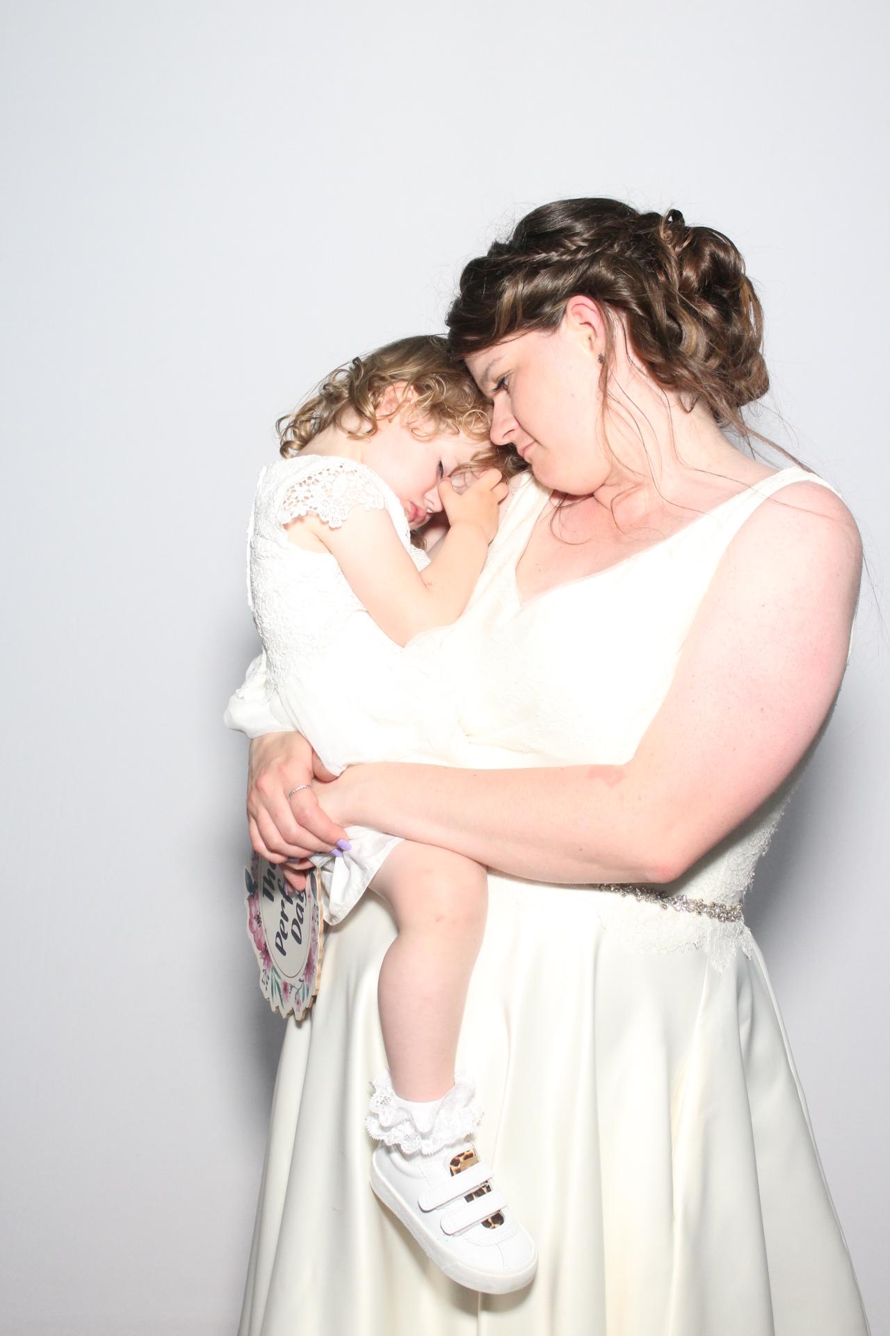 Mr and Mrs Allard  | View more photos from the event at gallery.myphotoboothexperience.co.uk/u/MyPhotoBoothExperienceLtd/Mr-and-Mrs-Allard