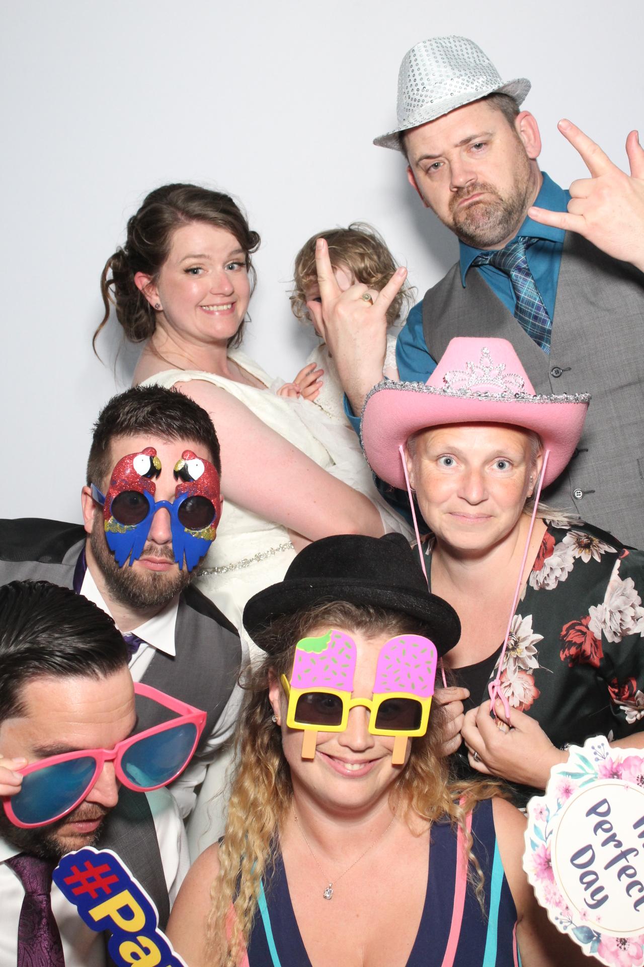 Mr and Mrs Allard  | View more photos from the event at gallery.myphotoboothexperience.co.uk/u/MyPhotoBoothExperienceLtd/Mr-and-Mrs-Allard
