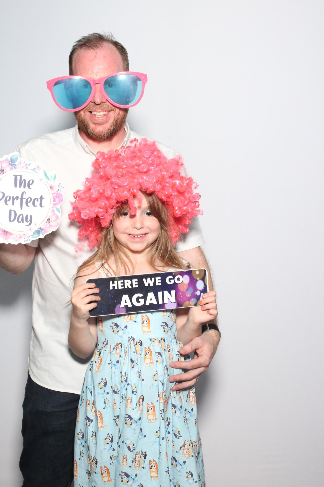 Mr and Mrs Allard  | View more photos from the event at gallery.myphotoboothexperience.co.uk/u/MyPhotoBoothExperienceLtd/Mr-and-Mrs-Allard