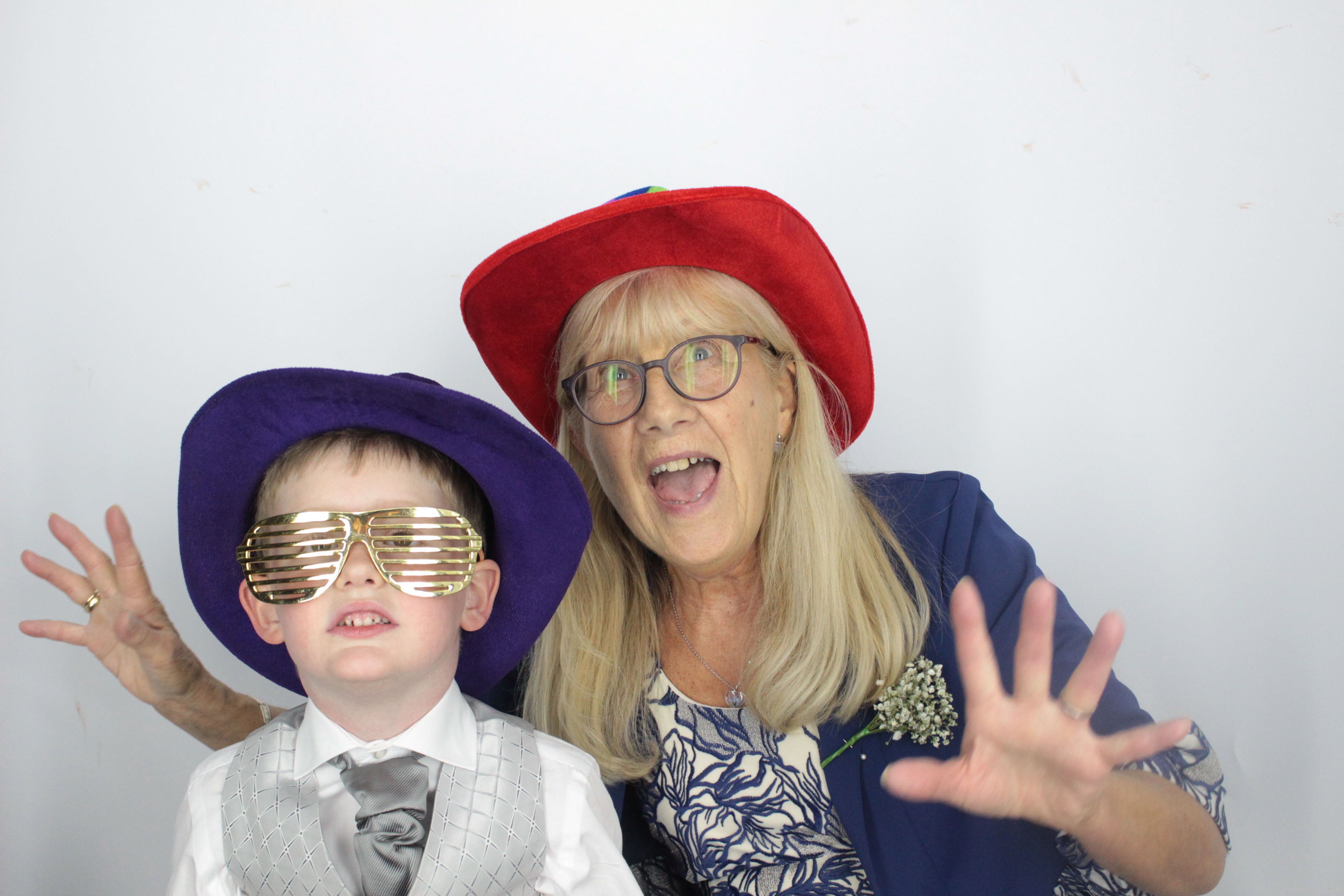 Natalie & kristian's Wedding  | View more photos from the event at gallery.myphotoboothexperience.co.uk/u/MyPhotoBoothExperienceLtd/Natalie-kristians-Wedding