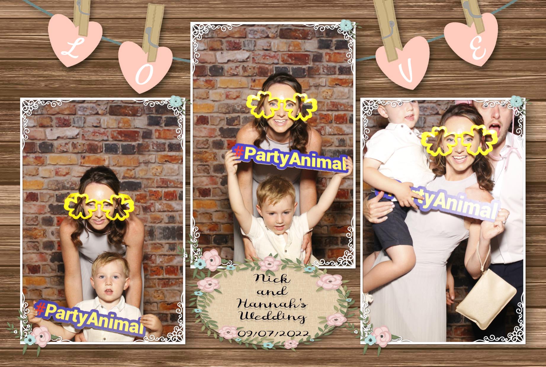 Nick and Hannah's Wedding  | View more photos from the event at gallery.myphotoboothexperience.co.uk/u/MyPhotoBoothExperienceLtd/Nick-and-Hannahs-Wedding
