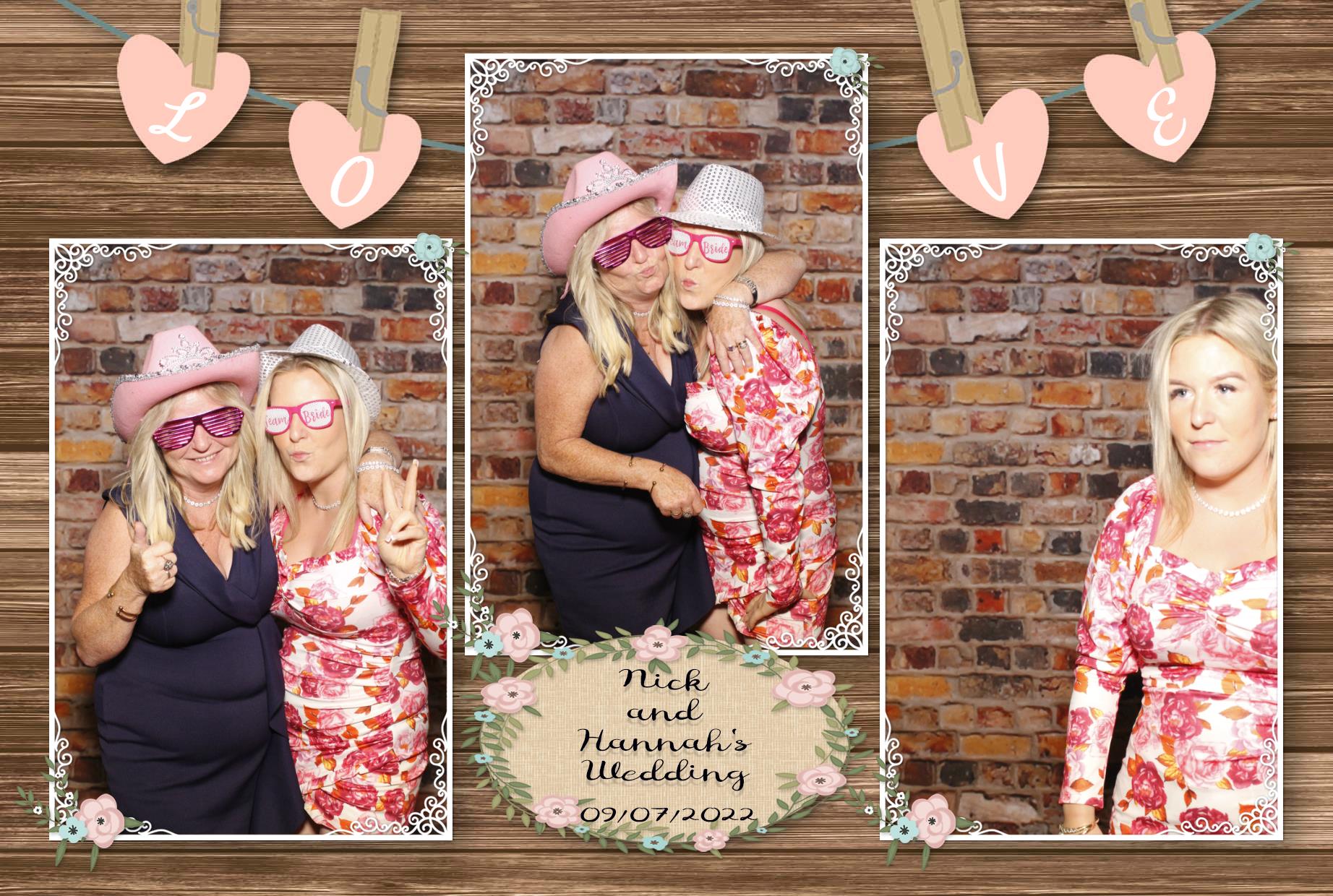 Nick and Hannah's Wedding  | View more photos from the event at gallery.myphotoboothexperience.co.uk/u/MyPhotoBoothExperienceLtd/Nick-and-Hannahs-Wedding