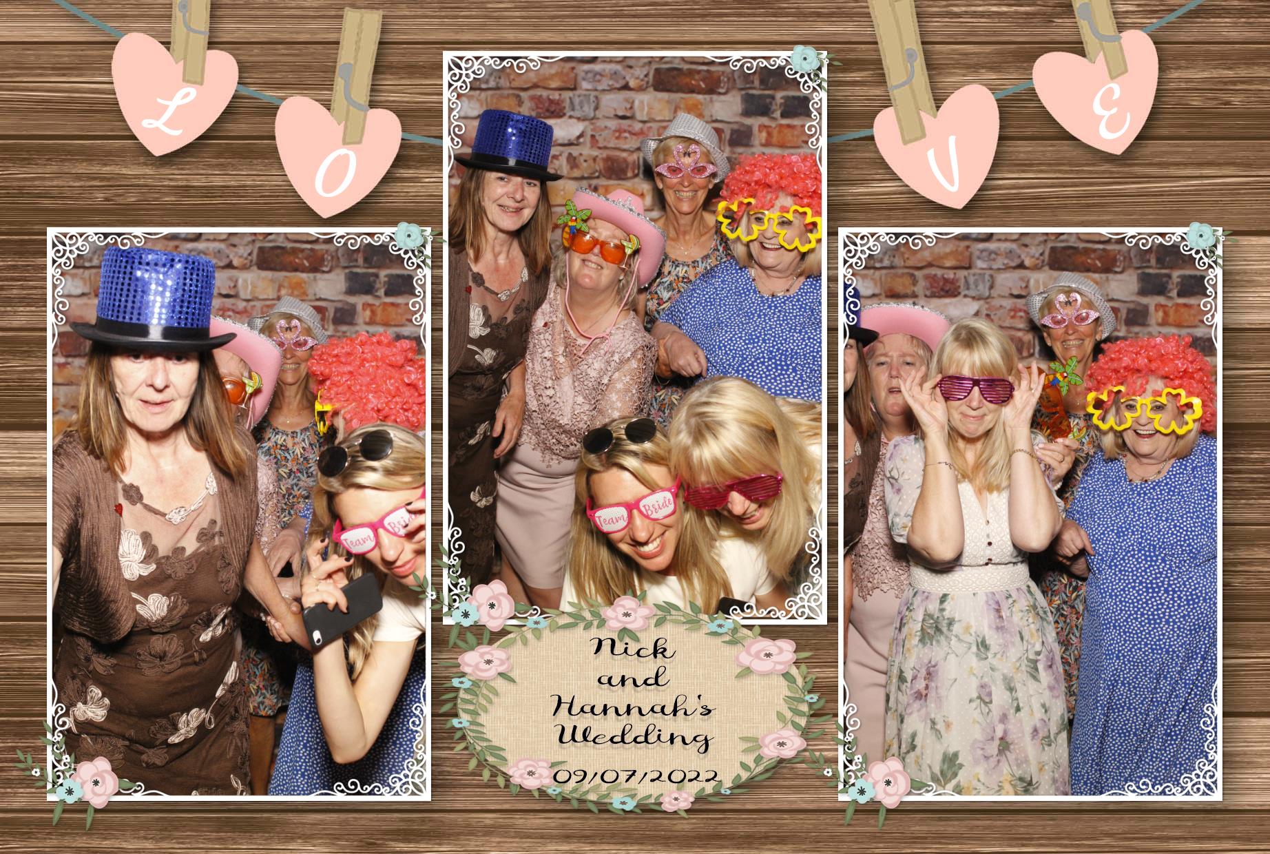 Nick and Hannah's Wedding  | View more photos from the event at gallery.myphotoboothexperience.co.uk/u/MyPhotoBoothExperienceLtd/Nick-and-Hannahs-Wedding