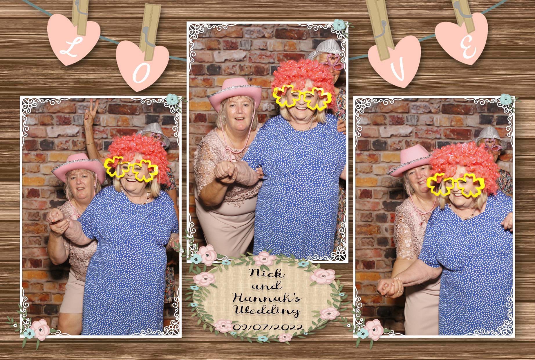 Nick and Hannah's Wedding  | View more photos from the event at gallery.myphotoboothexperience.co.uk/u/MyPhotoBoothExperienceLtd/Nick-and-Hannahs-Wedding