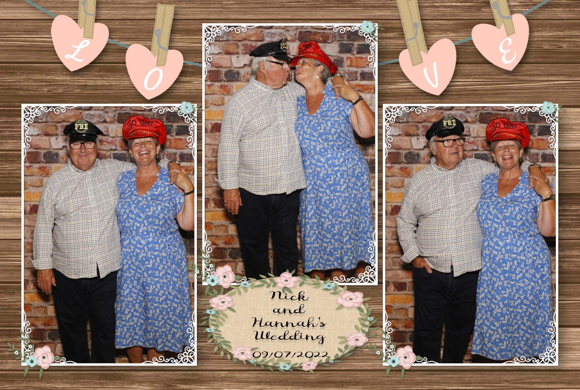 Nick and Hannah's Wedding  | View more photos from the event at gallery.myphotoboothexperience.co.uk/u/MyPhotoBoothExperienceLtd/Nick-and-Hannahs-Wedding