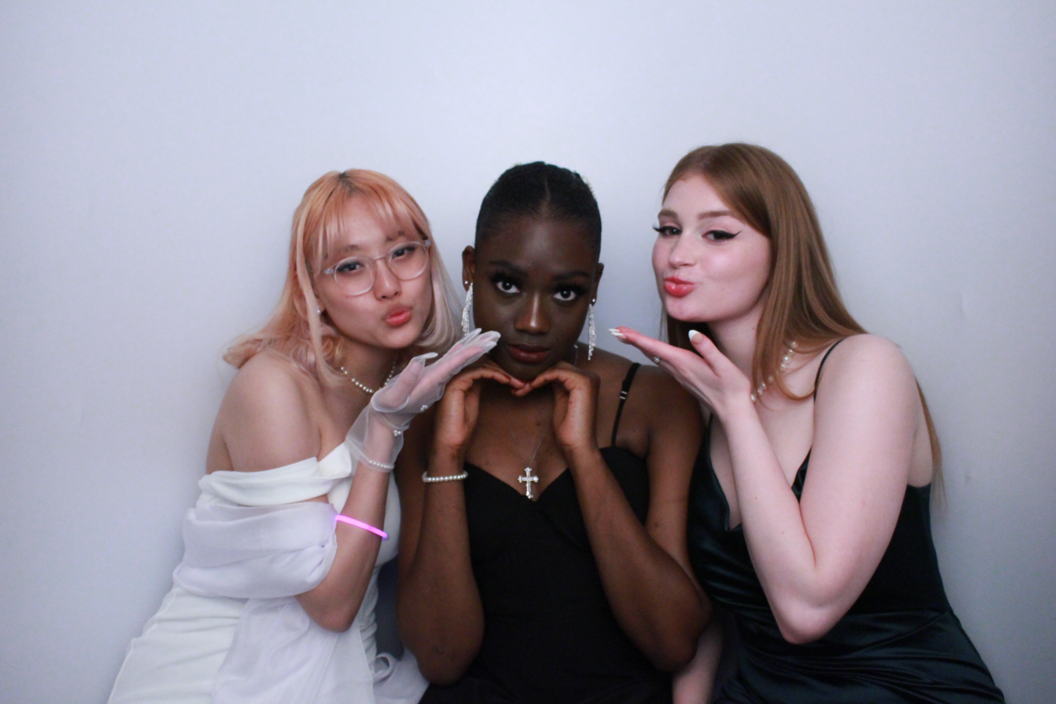RAAS Year 13 Prom 2022 | View more photos from the event at gallery.myphotoboothexperience.co.uk/u/MyPhotoBoothExperienceLtd/RAAS-Year-13-Prom-2022