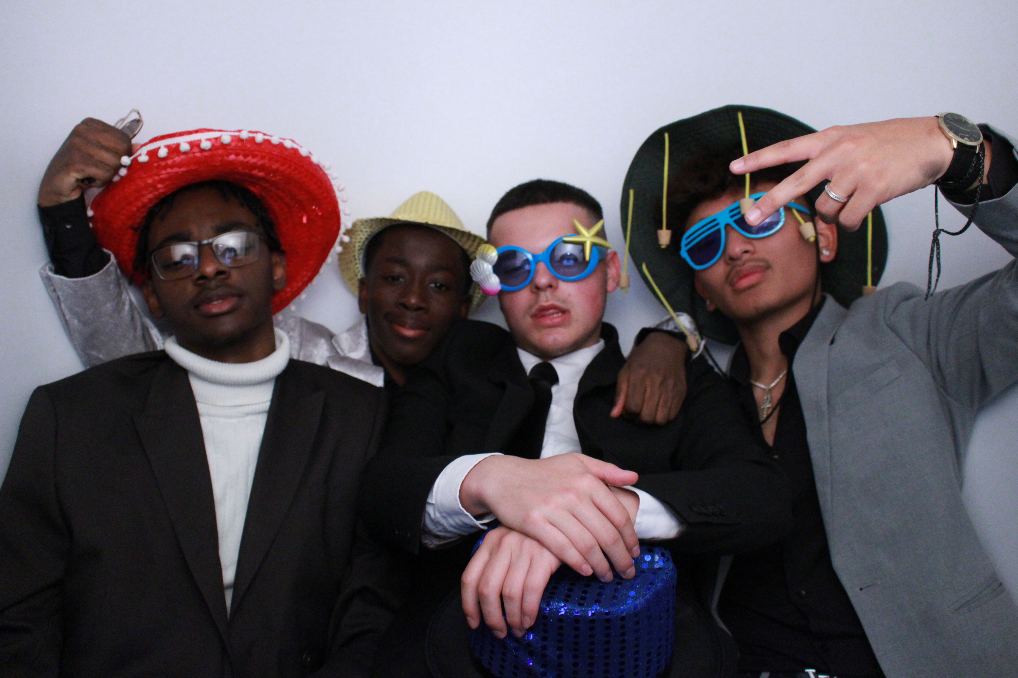 RAAS Year 13 Prom 2022 | View more photos from the event at gallery.myphotoboothexperience.co.uk/u/MyPhotoBoothExperienceLtd/RAAS-Year-13-Prom-2022