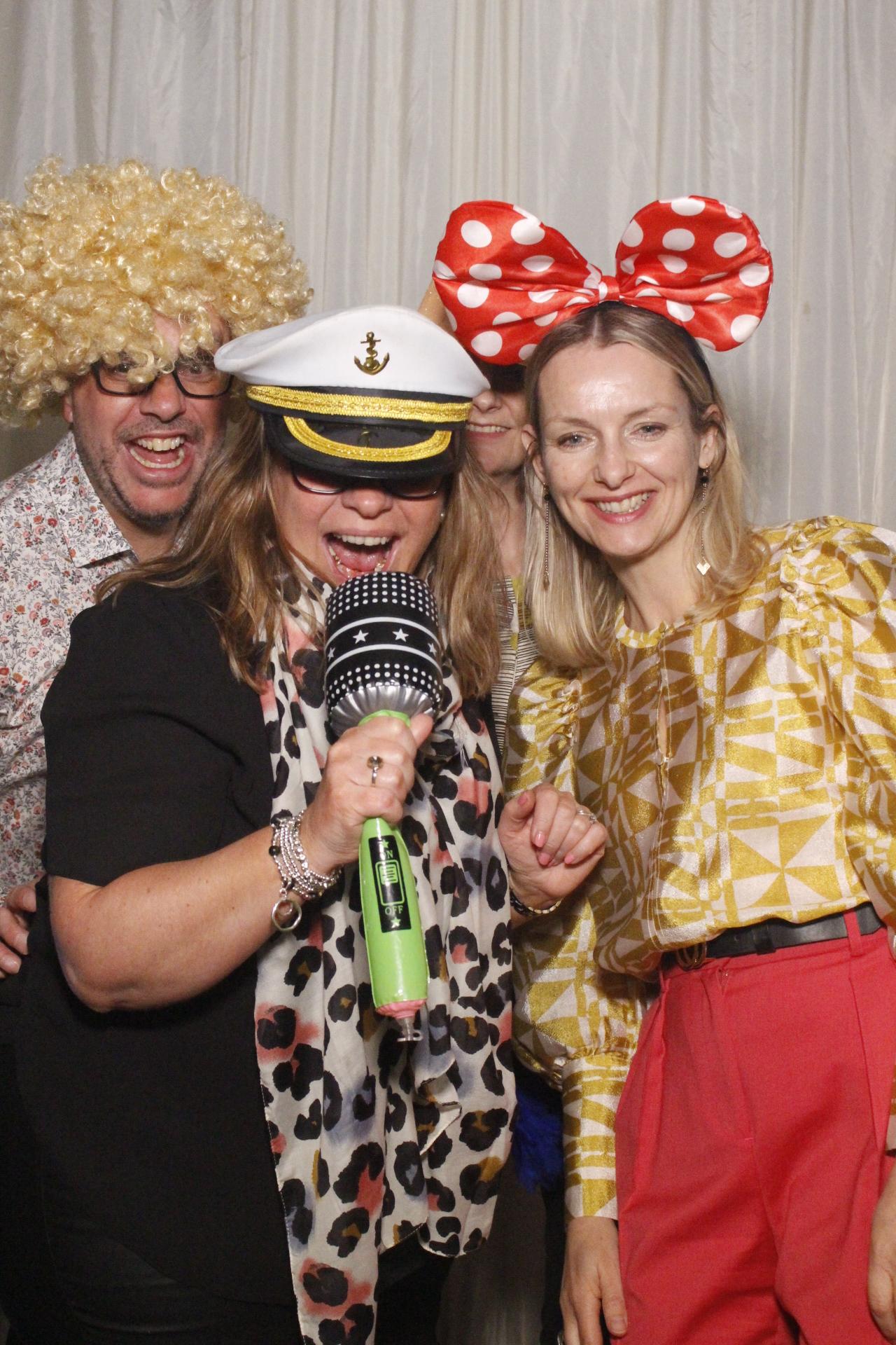 Rob and Melissa's Wedding  | View more photos from the event at gallery.myphotoboothexperience.co.uk/u/MyPhotoBoothExperienceLtd/Rob-and-Melissas-Wedding